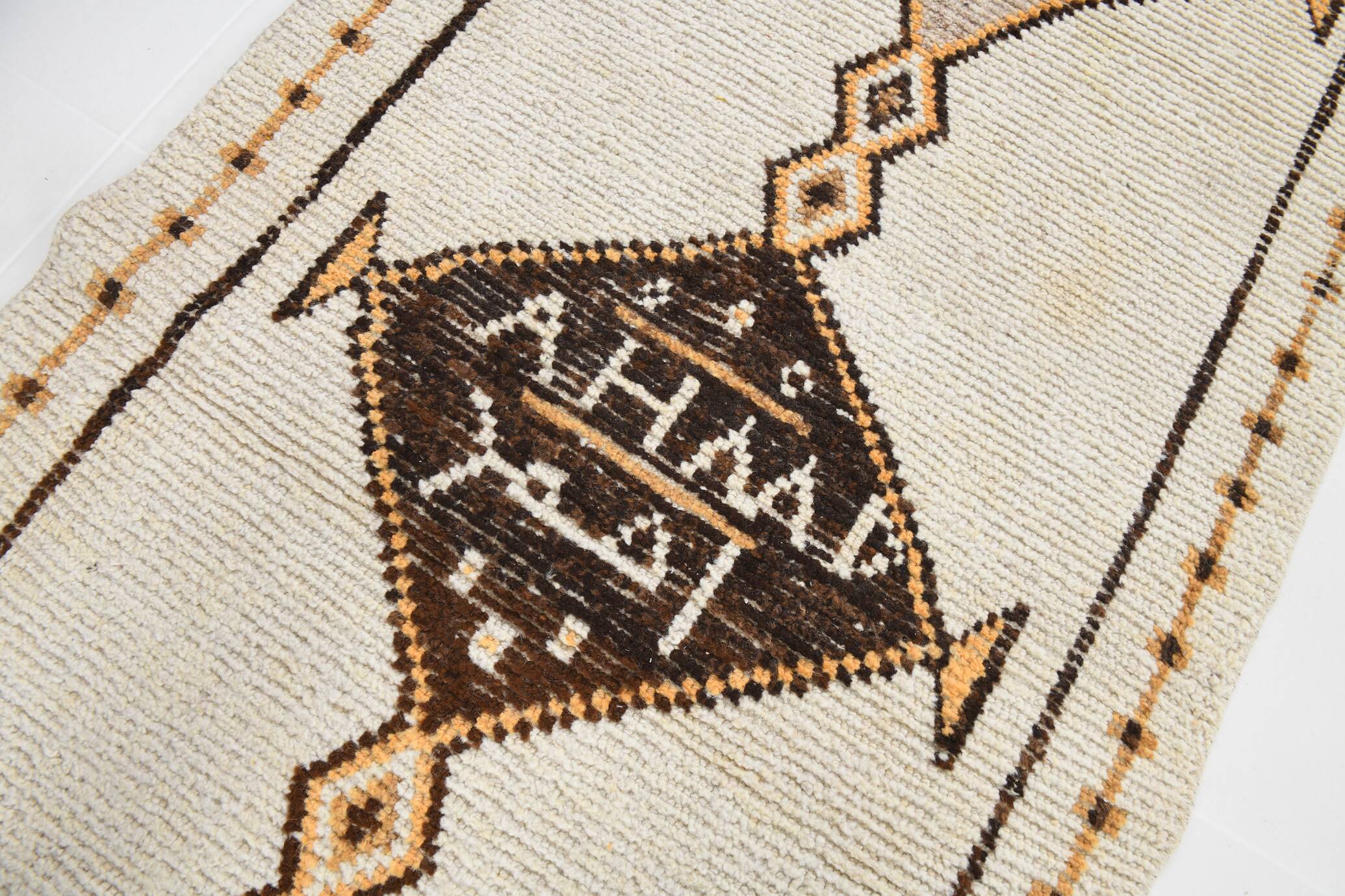 Beige & Brown Classic Turkish Runner Rug, 100x332Cm