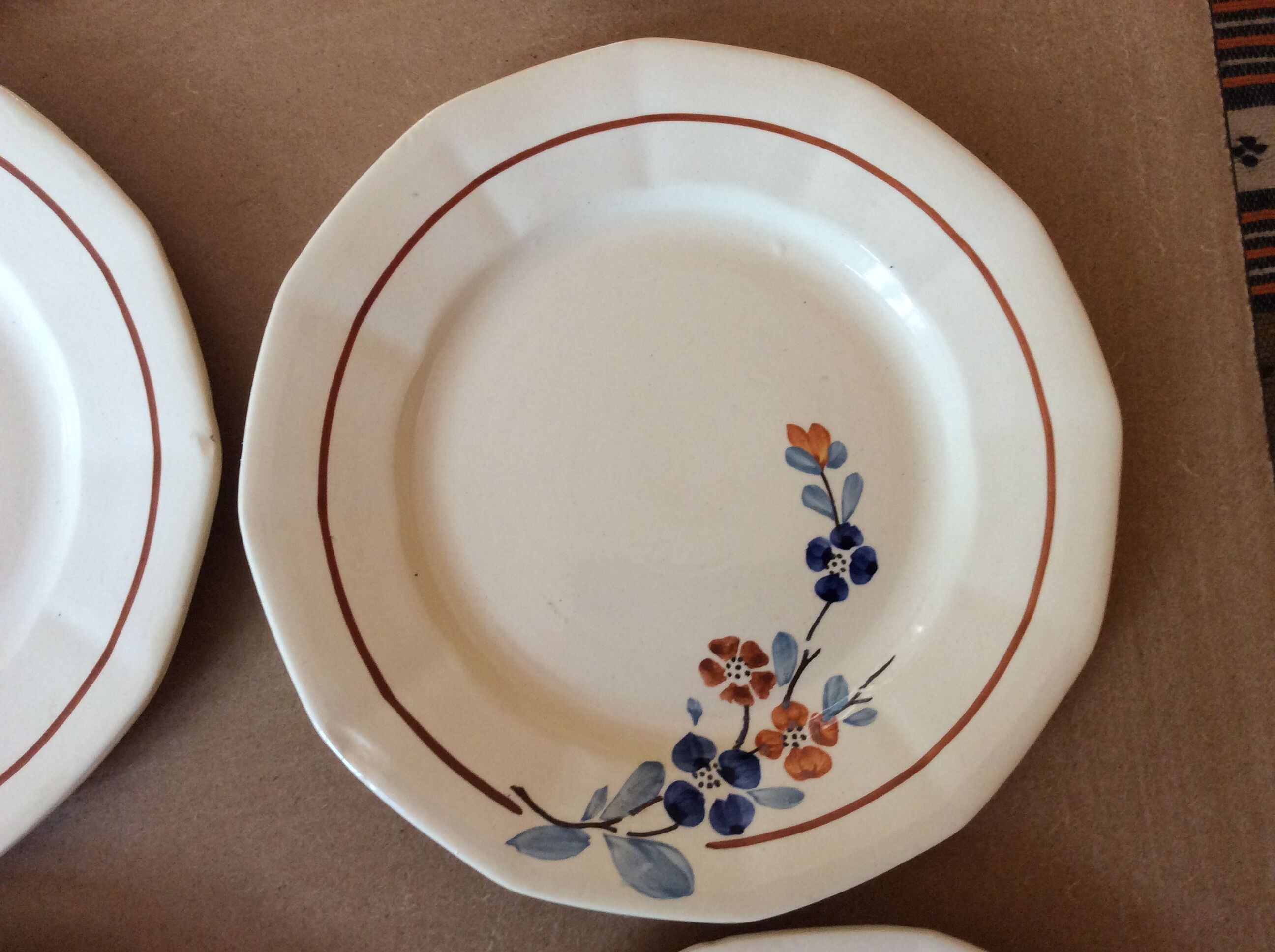 Sarguemines vintage plates