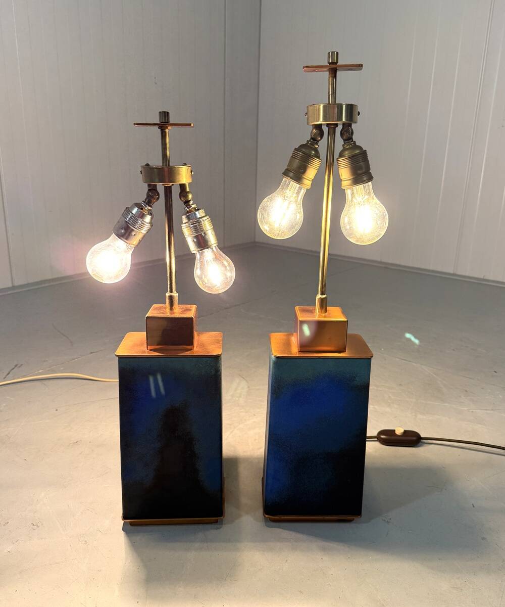 Ensemble de 2 grandes bases de lampes de table des années 1960.