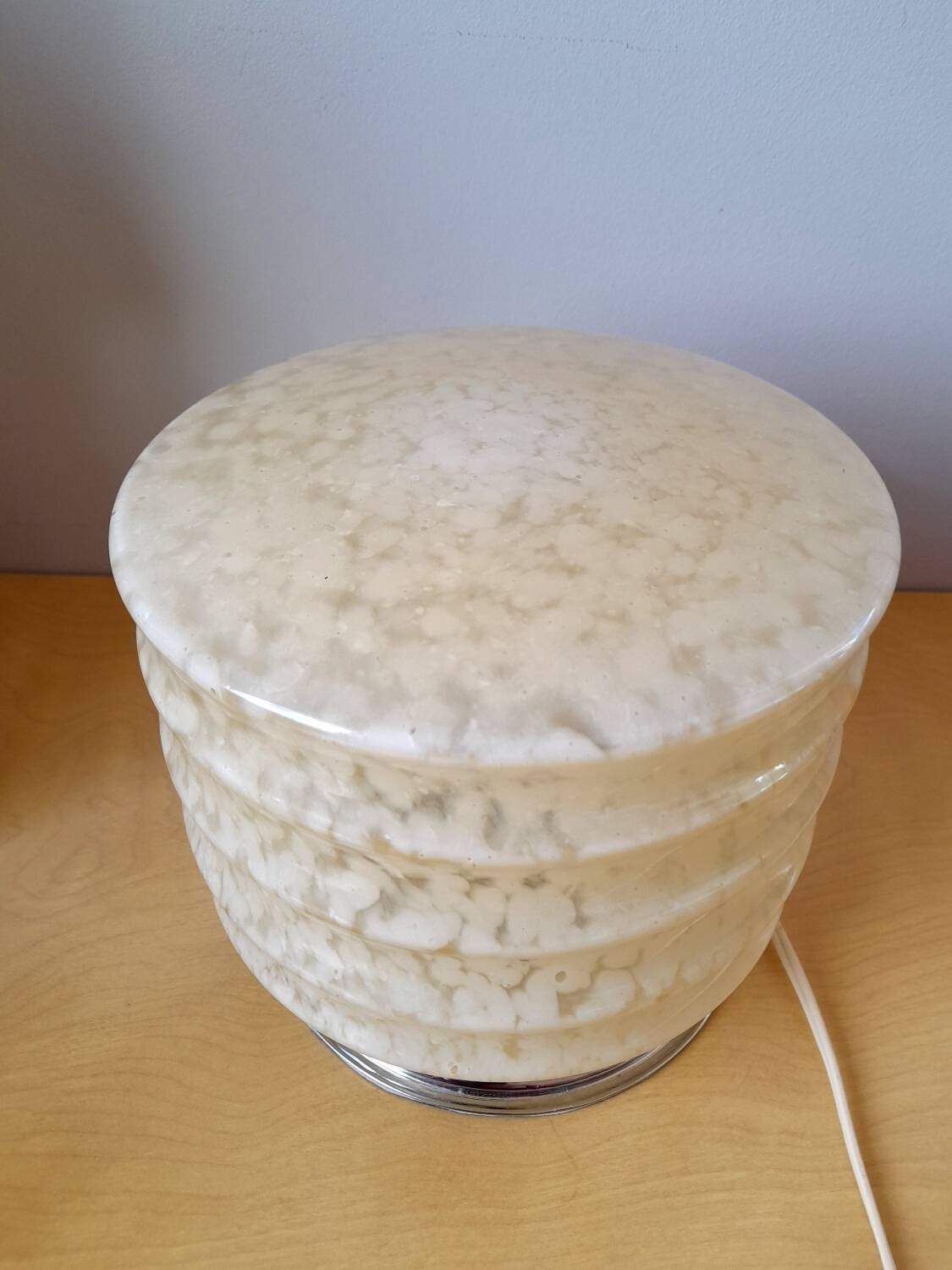 Art Deco lamp in Clichy glass