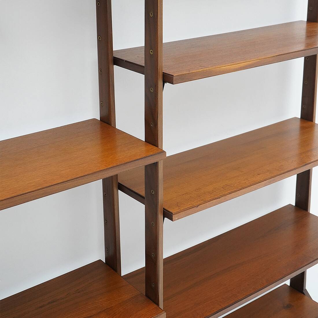 “Aedes” bookcase with shelves by Amma Torino, 1960s