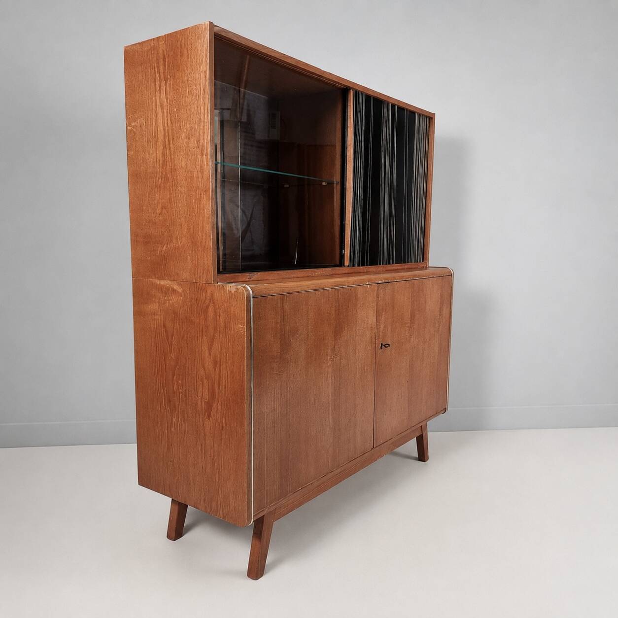 Enfilade de Hubert Nepozitek & Bohumil Landsman pour Jitona, années 1960