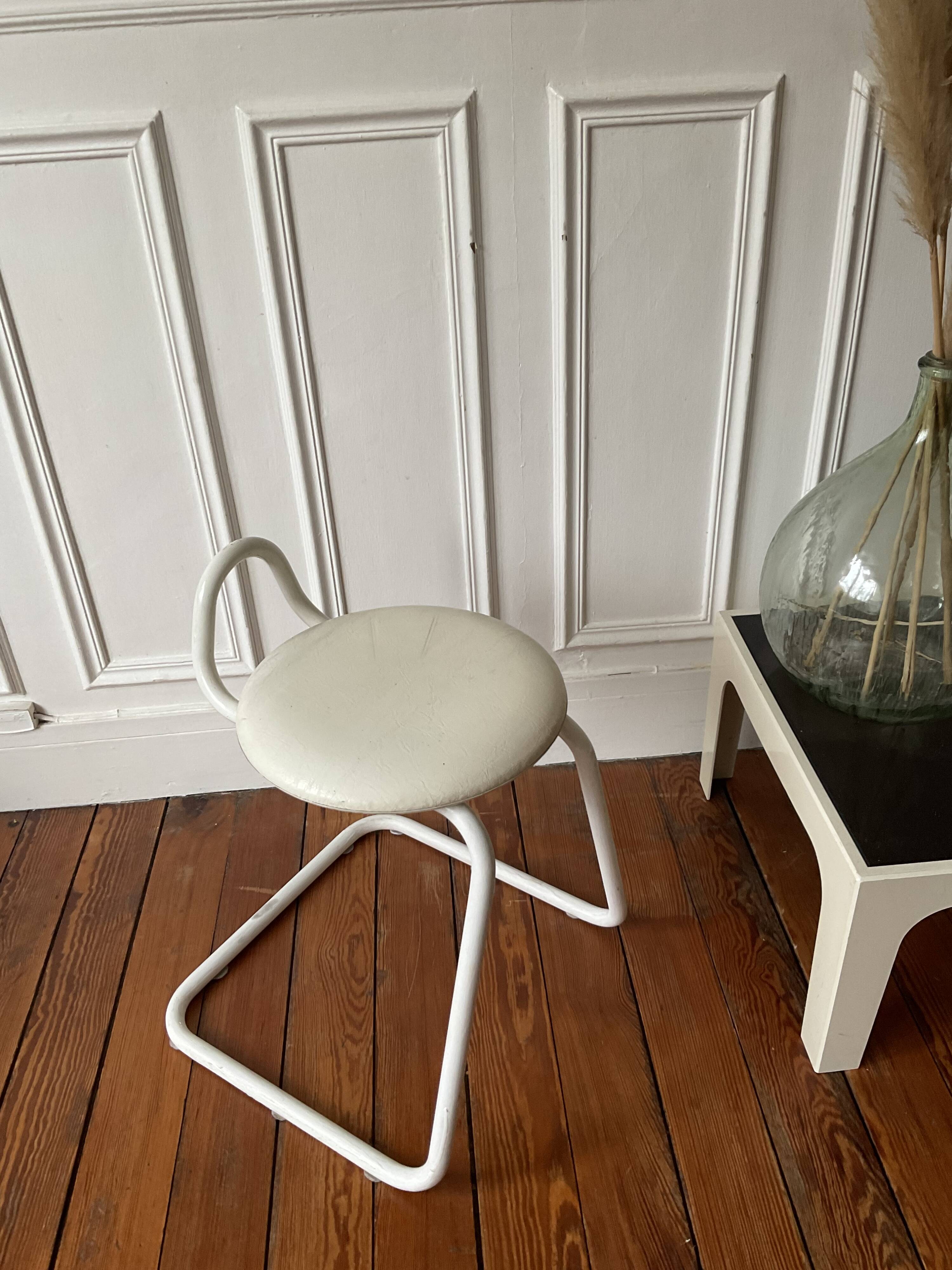 Chaise design
