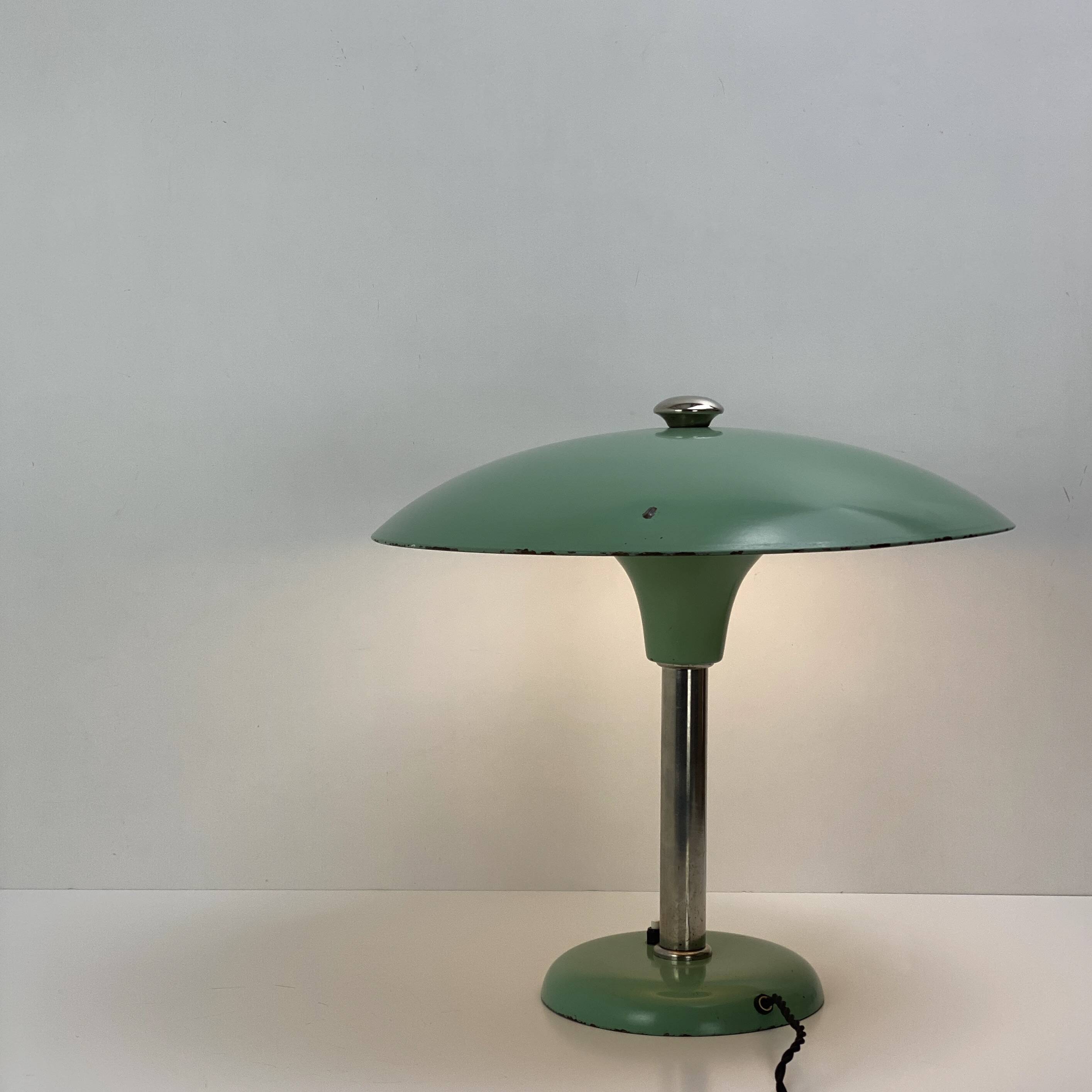 Bauhaus table lamp by Max Schumacher For Metallwerk Werner Schröder,19