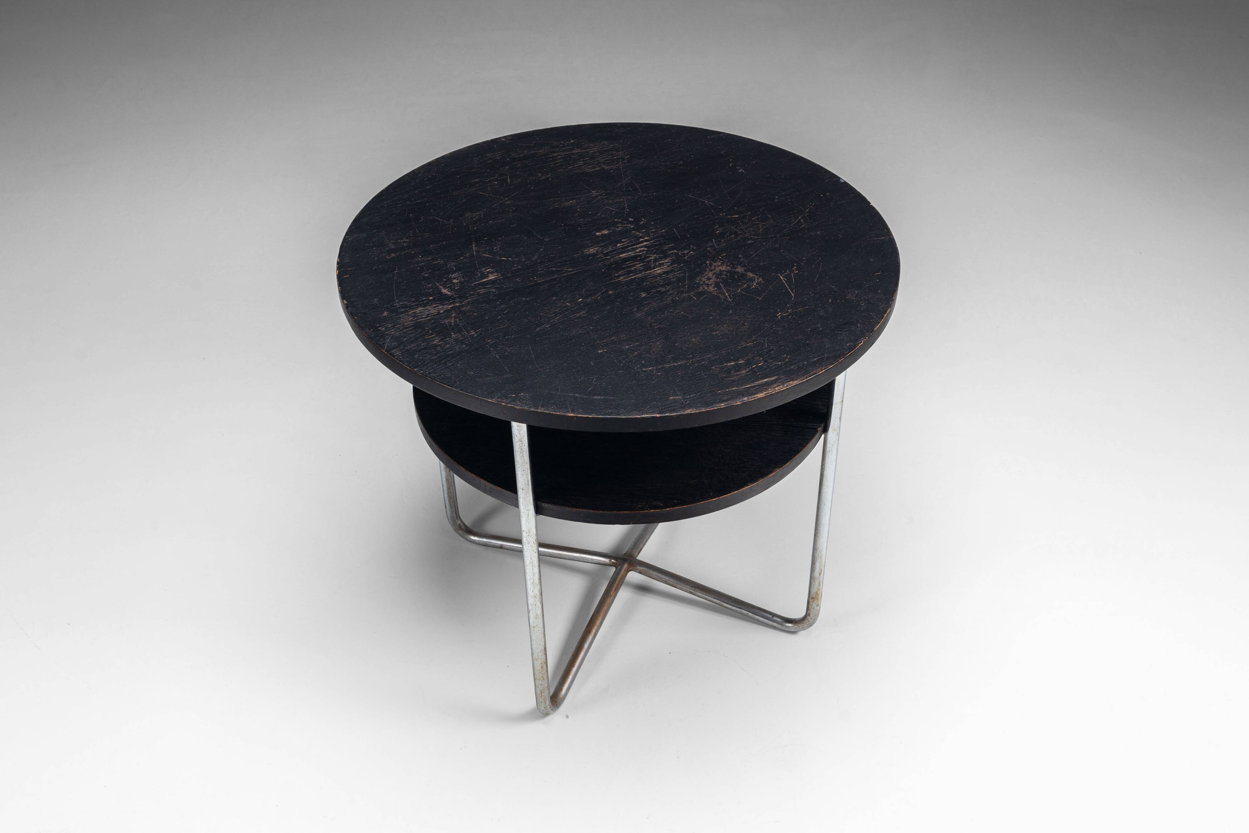 Table basse Thonet avec cadre tubulaire