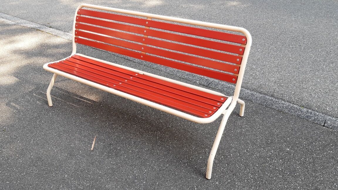 Foldable vintage garden bench