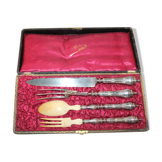 Silver cutlery set