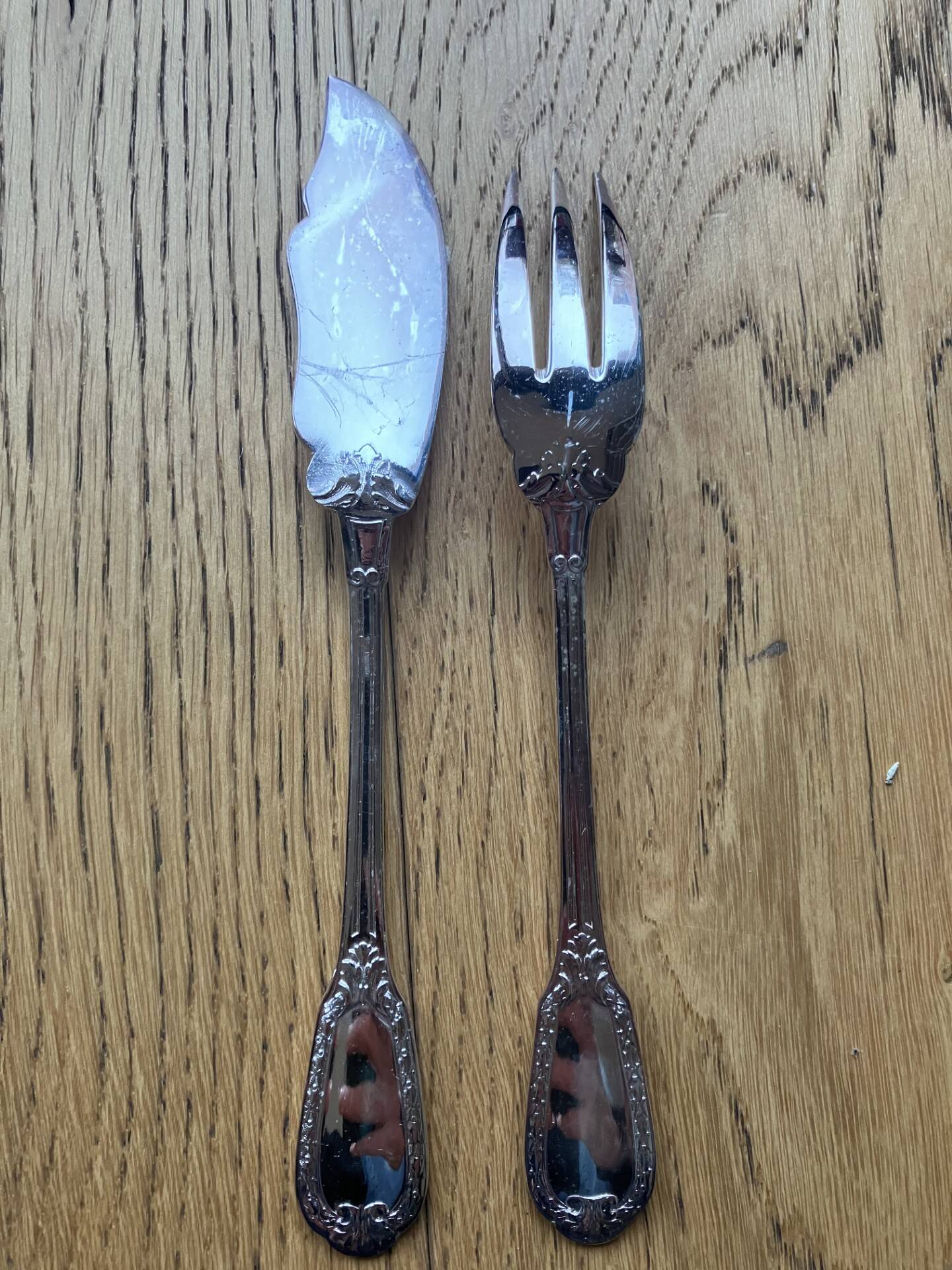 Service à poisson réargenté