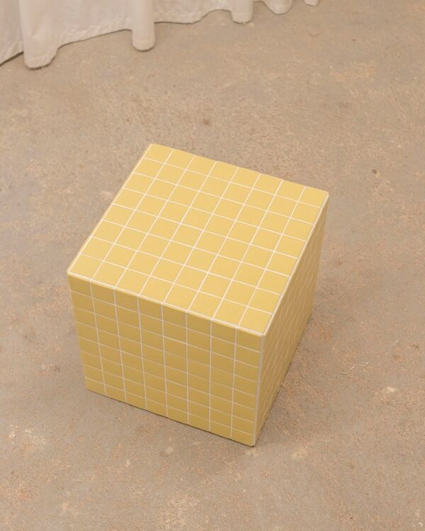 Table d'appoint medium cube