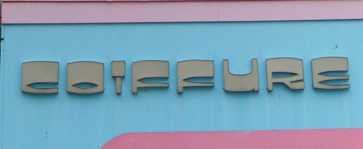 Vintage "F" sign letter