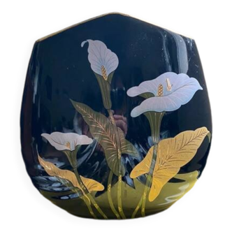 Yamaji Japanese black porcelain vase