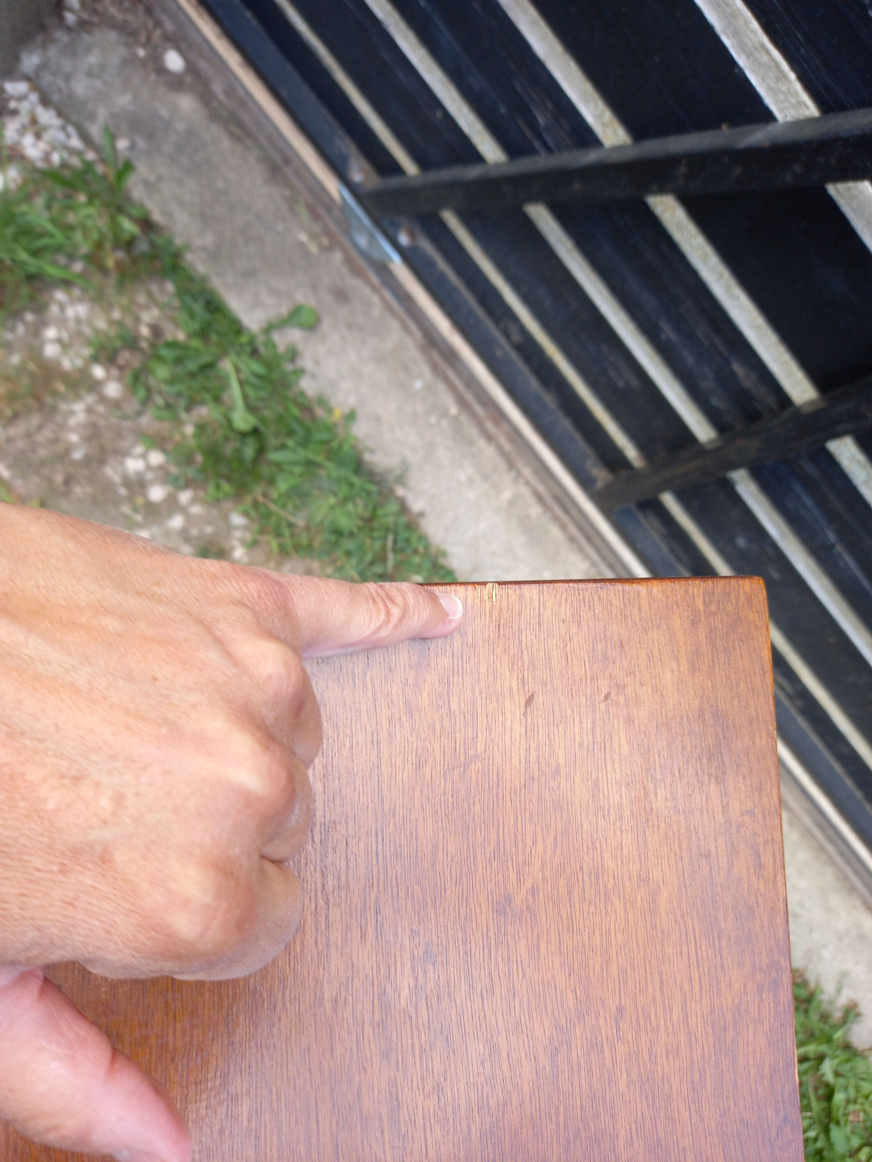 Buffet foot compass 40 years 50