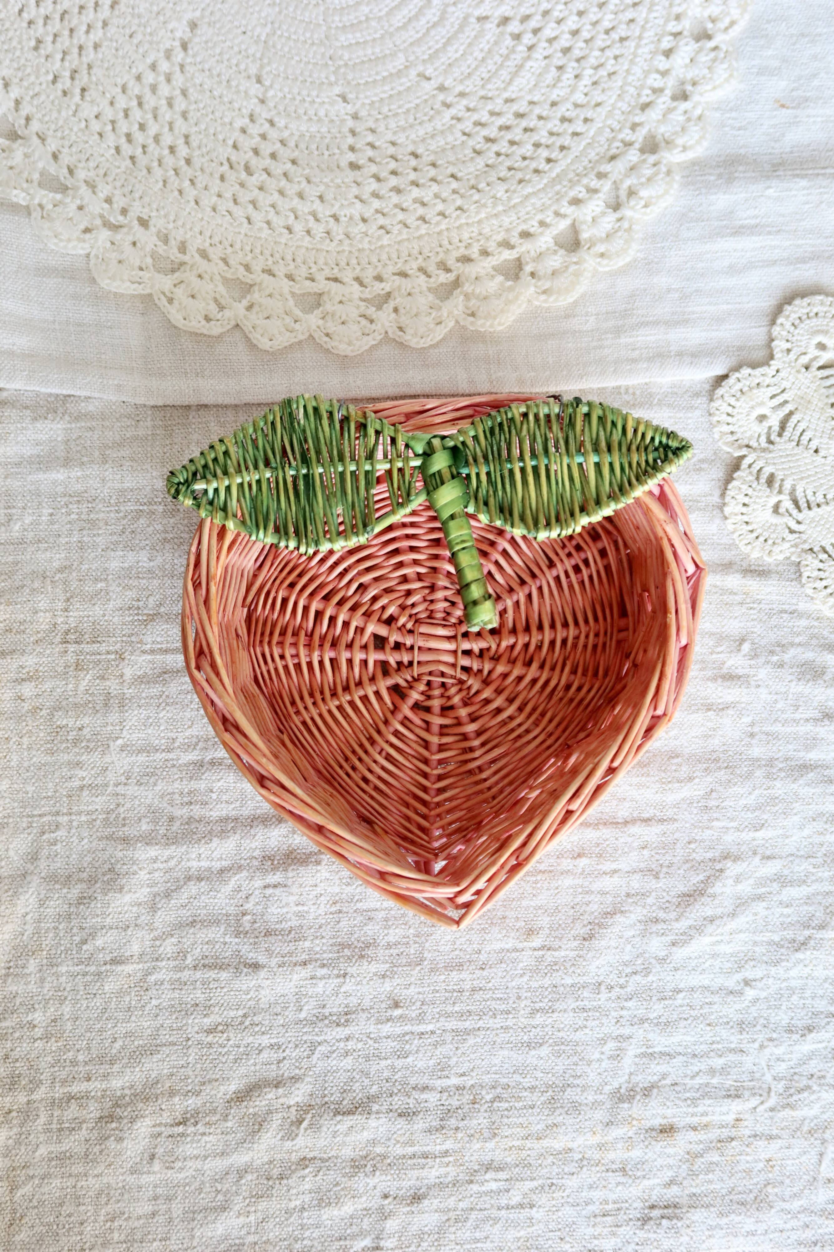 Small vintage colorful rattan fruit-shaped basket