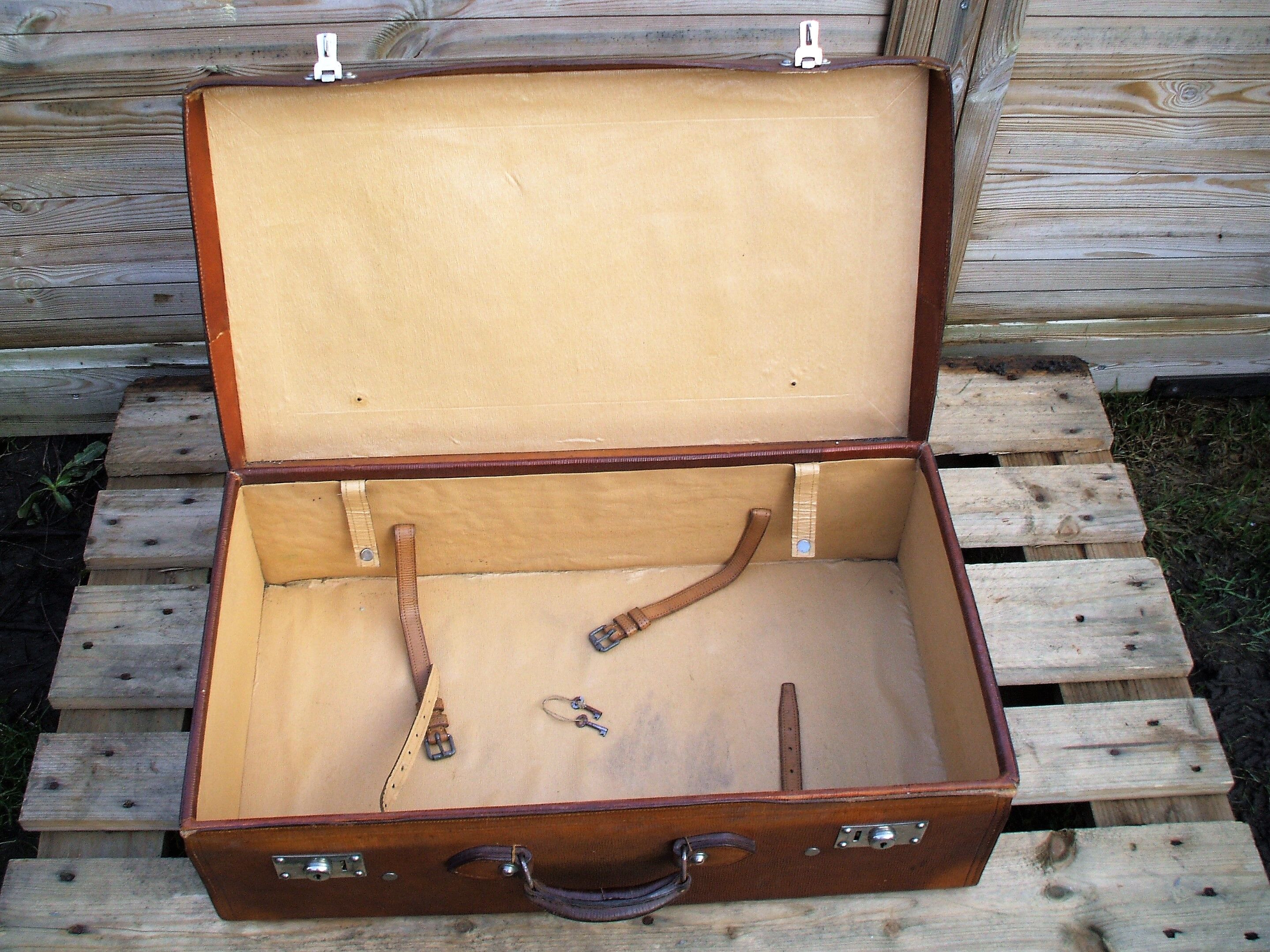 Old leather suitcase