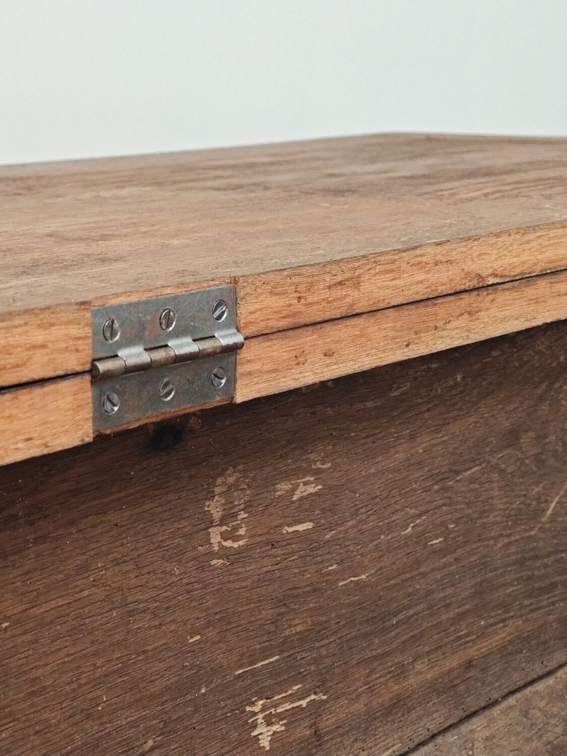 Antique solid wood workbench, dough cabinet from the 18th century.