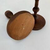 Paire de bougeoirs en bois