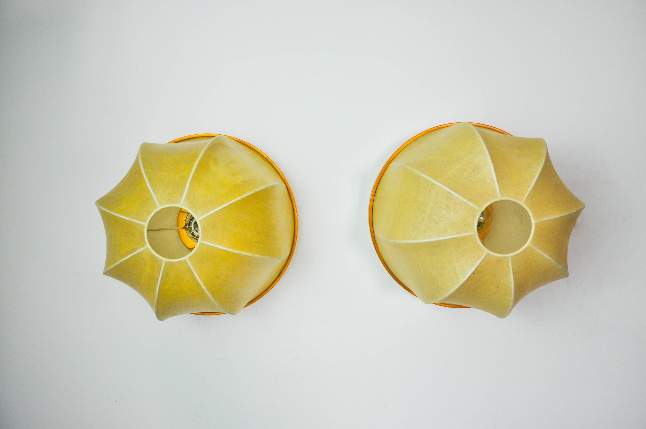 PAIR OF XL "COCOON" WALL LIGHTS, RESIN AND PINE, ITALY, 1970