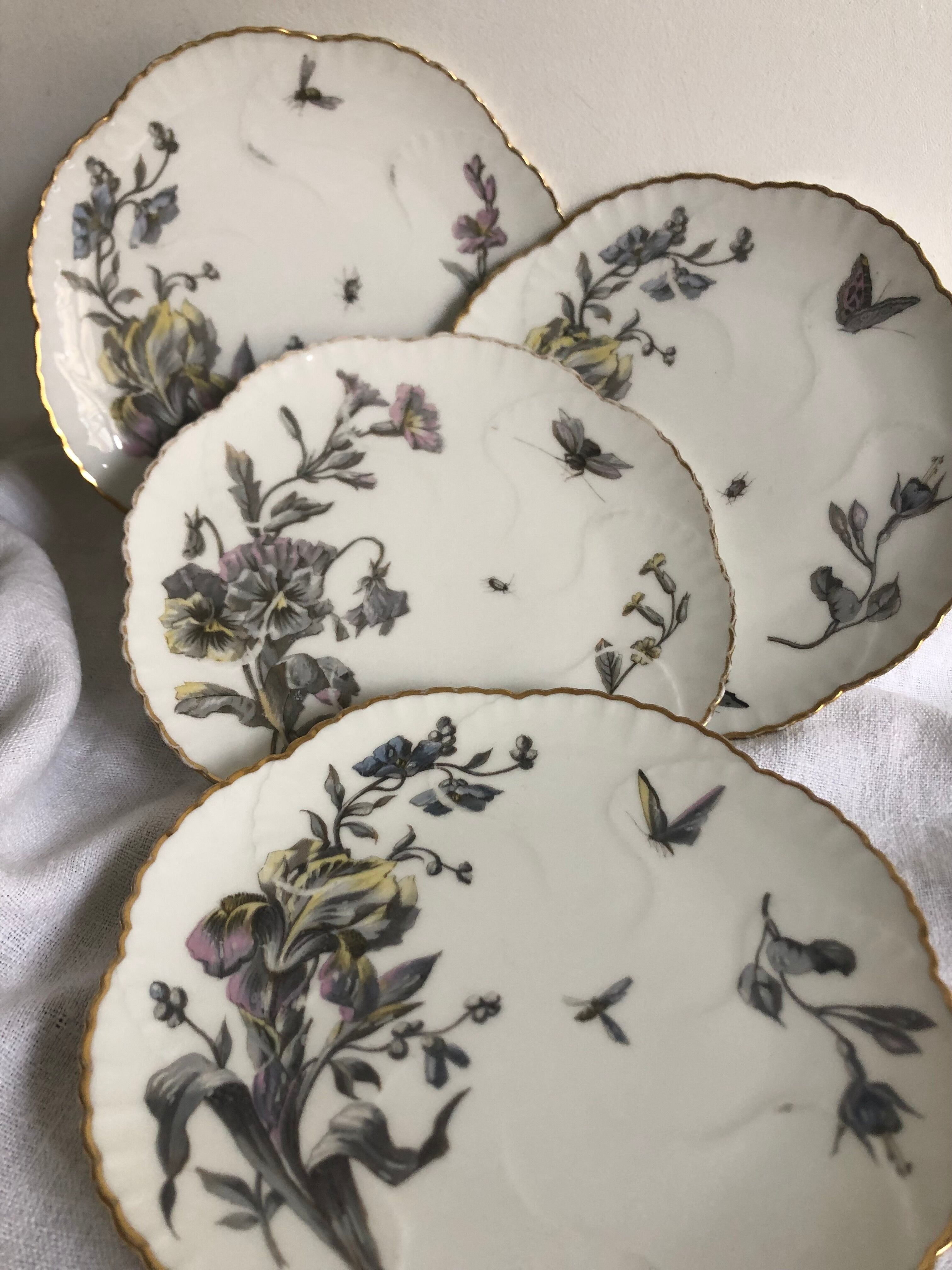 4 flat plates - Limoges porcelain, nature