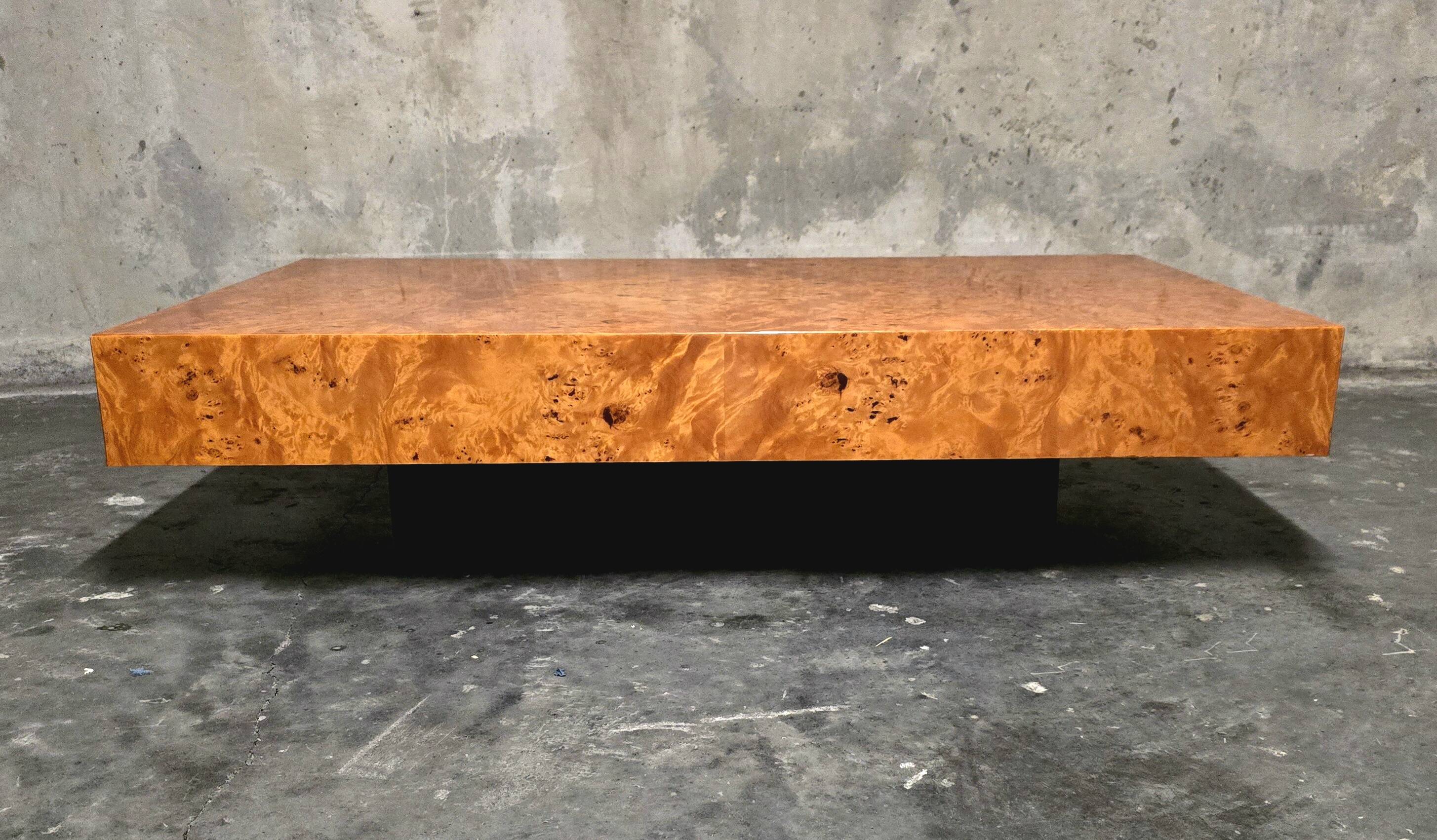 Jean-Claude Mahey coffee table for Roche Bobois, elm burl veneer, has