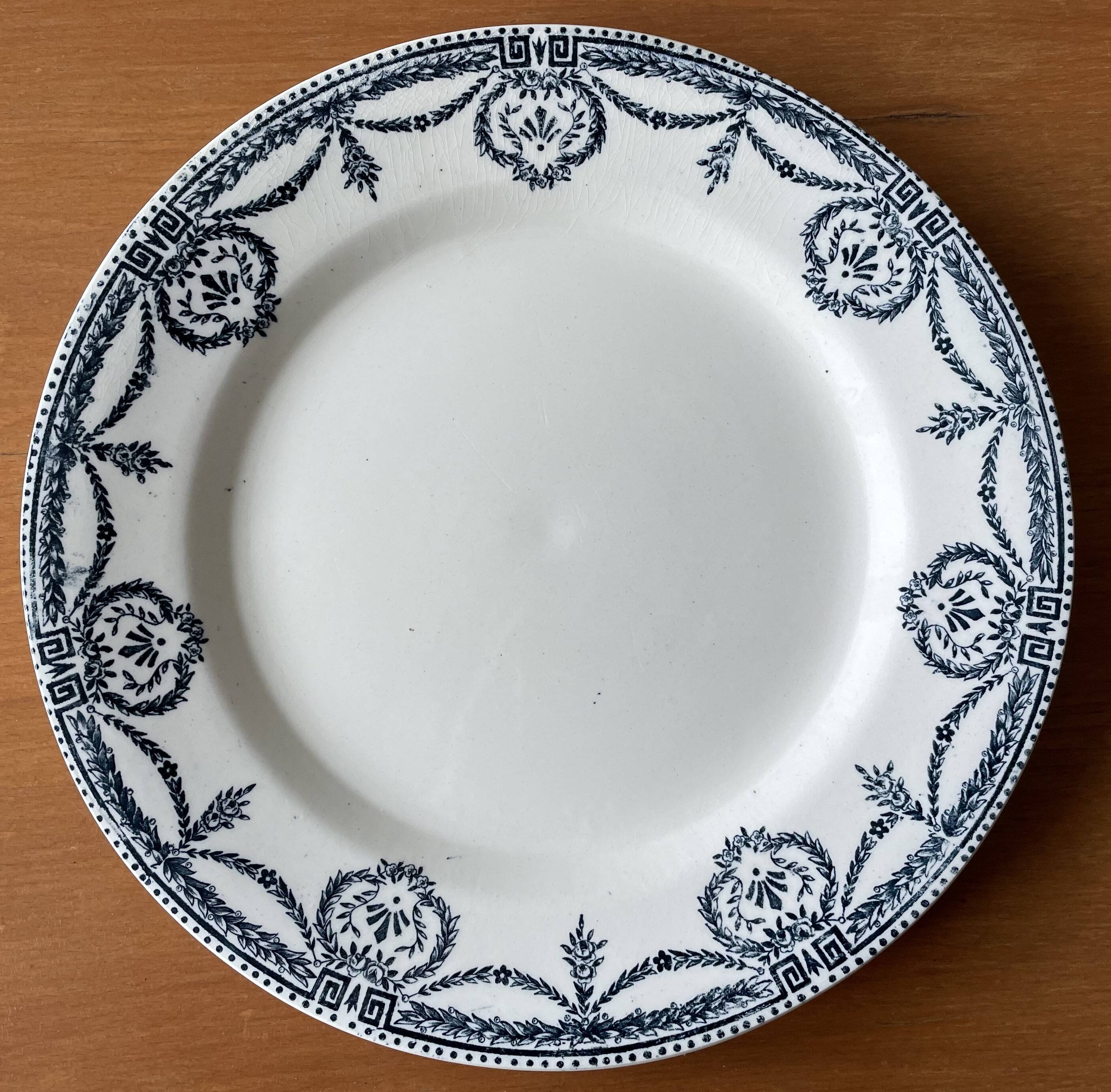 6 antique earthenware dinner plates from Salins-les-Bains (Jura)