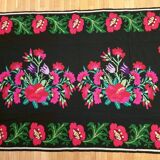 Vintage floral sofa cover, bedspread made by hand 200x150cm in Romania