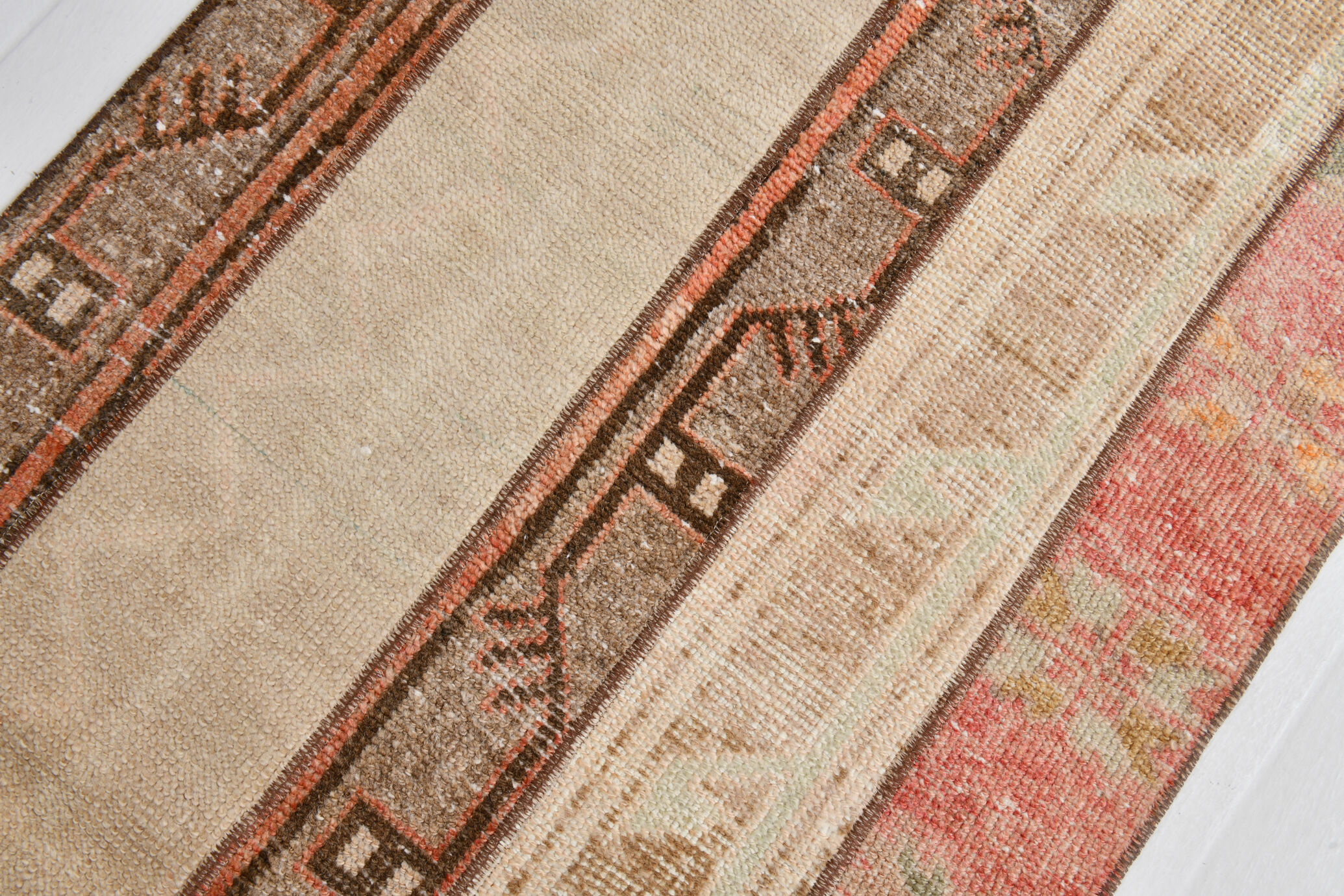 2x10 classic vintage runner rug.71x312cm