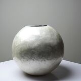 Small round vase in natural capiz mother-of-pearl contemporary.