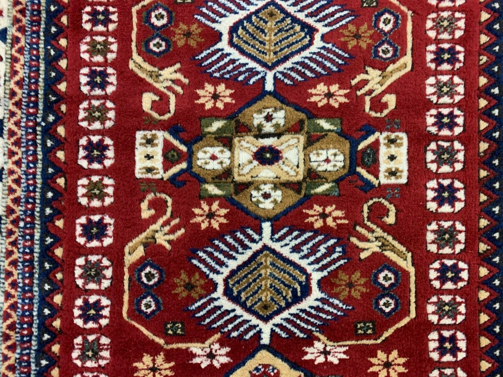 Turkish bergama rug 200x120 cm