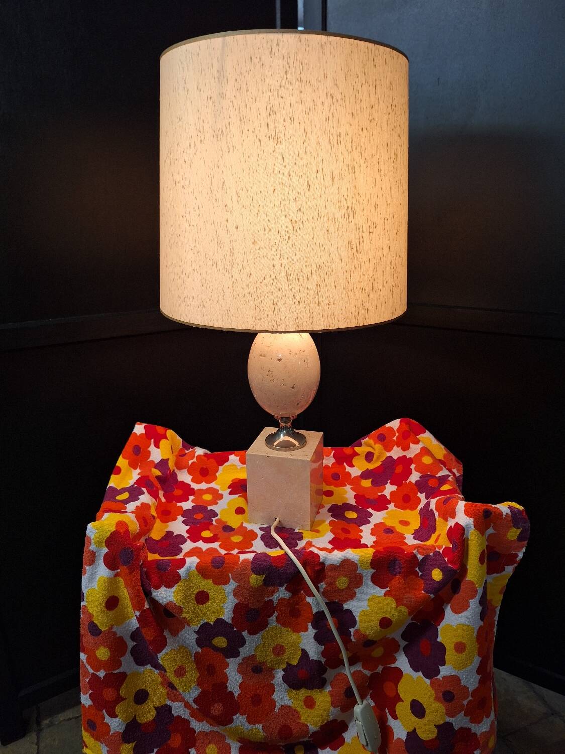 Vintage egg lamp