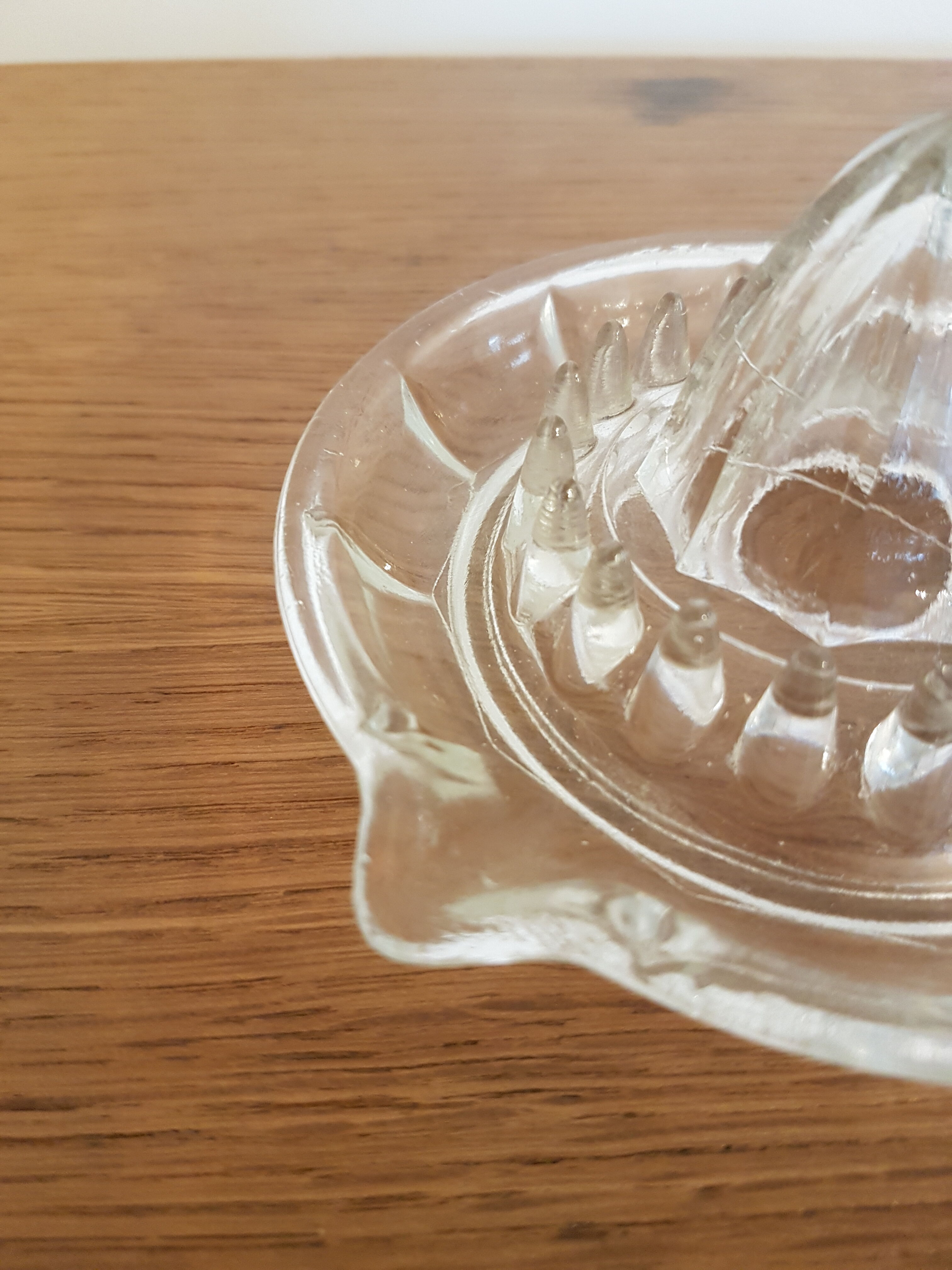 Presse citron en verre