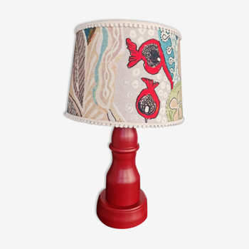 Lampe pied boit ébéniste abat jour tissus créateur