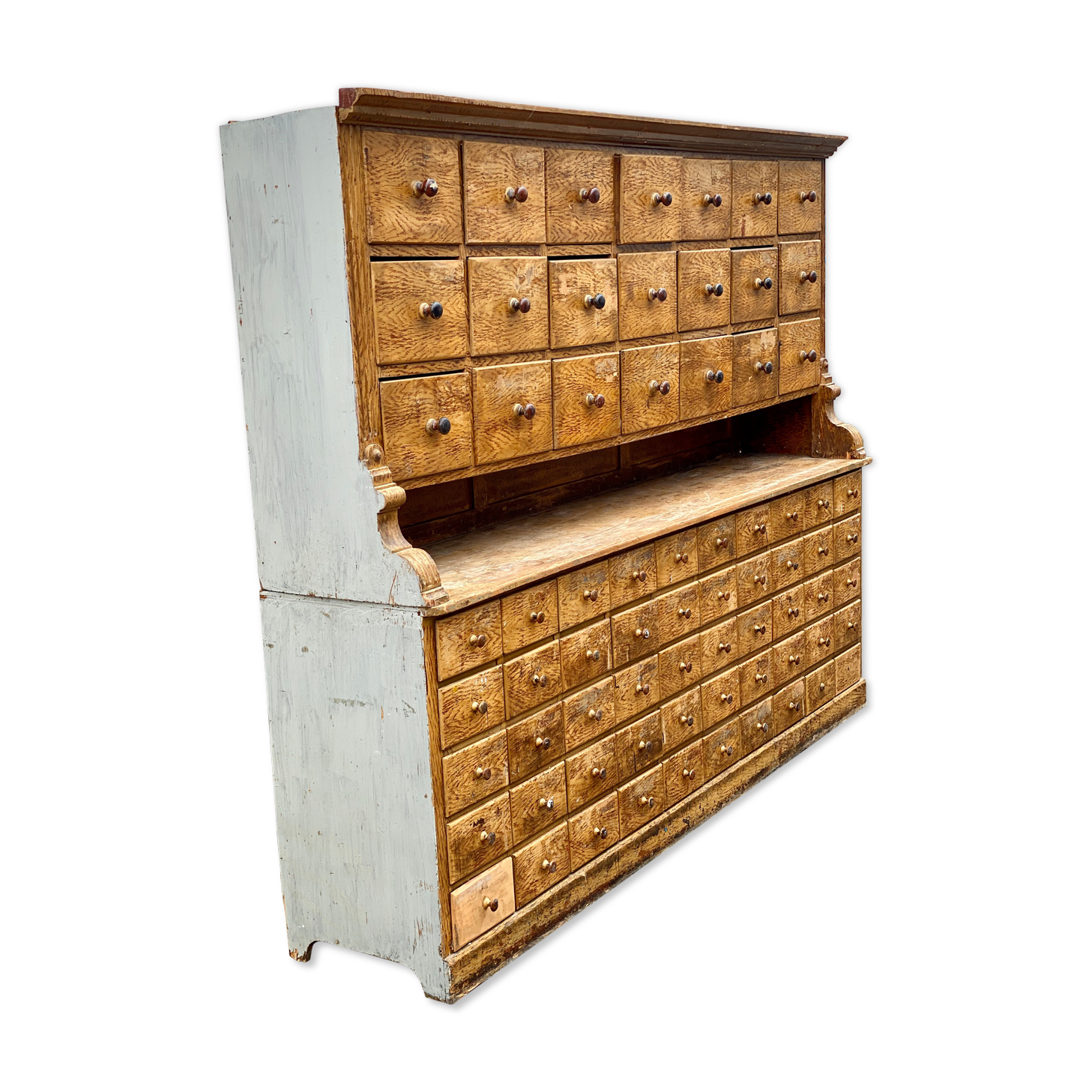 Pharmacy furniture in fir