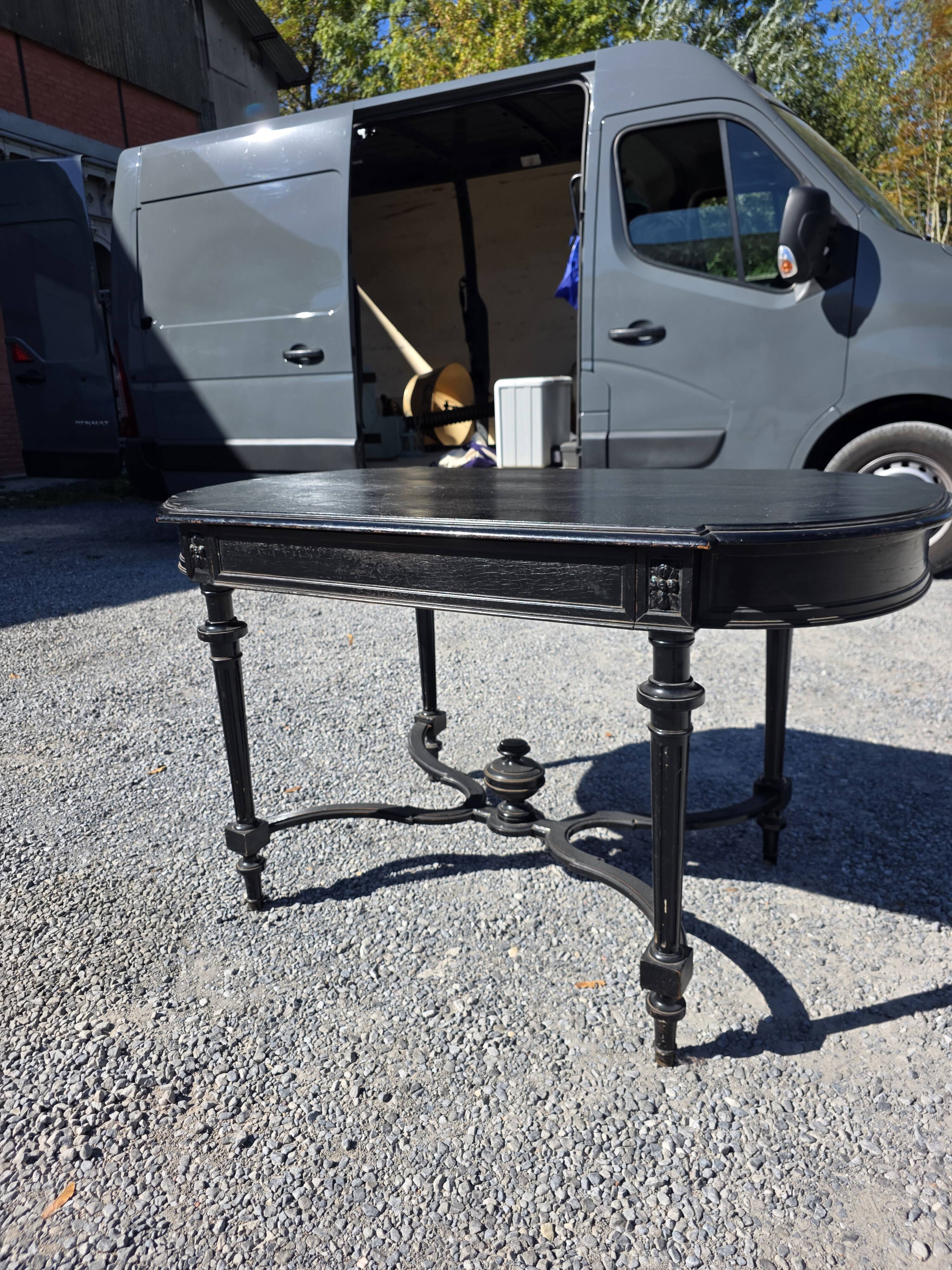 Napoleon III oak table