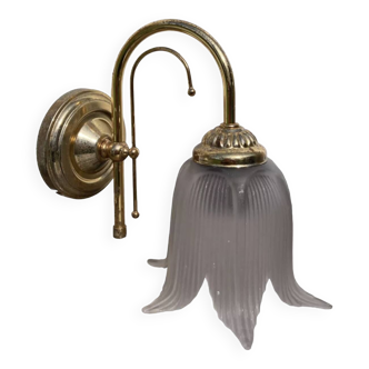 Flower wall lamp in glass and gold metal