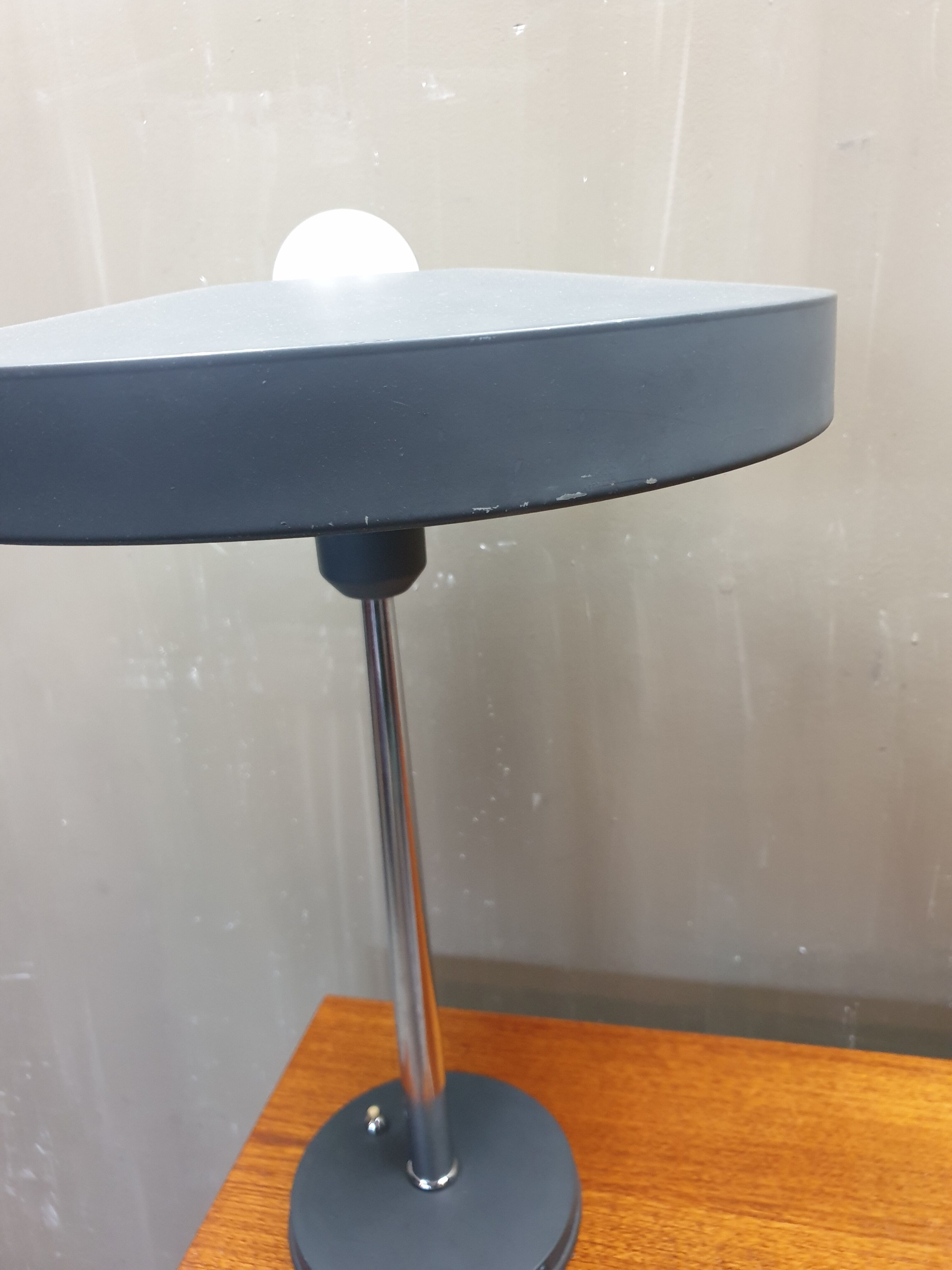 Vintage Louis Kalff Design Timor table lamp Philips