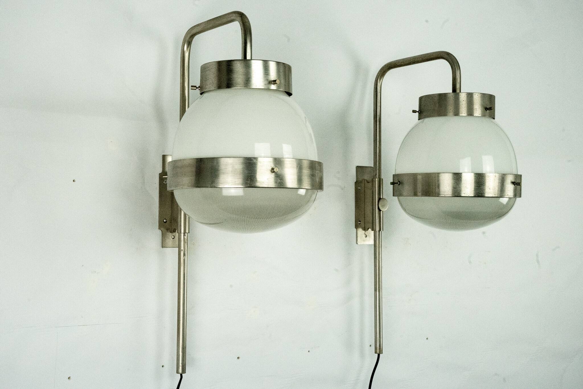 Pair of Delta wall lamps by Sergio Mazza for Artemide. Italy 1960sPair of D