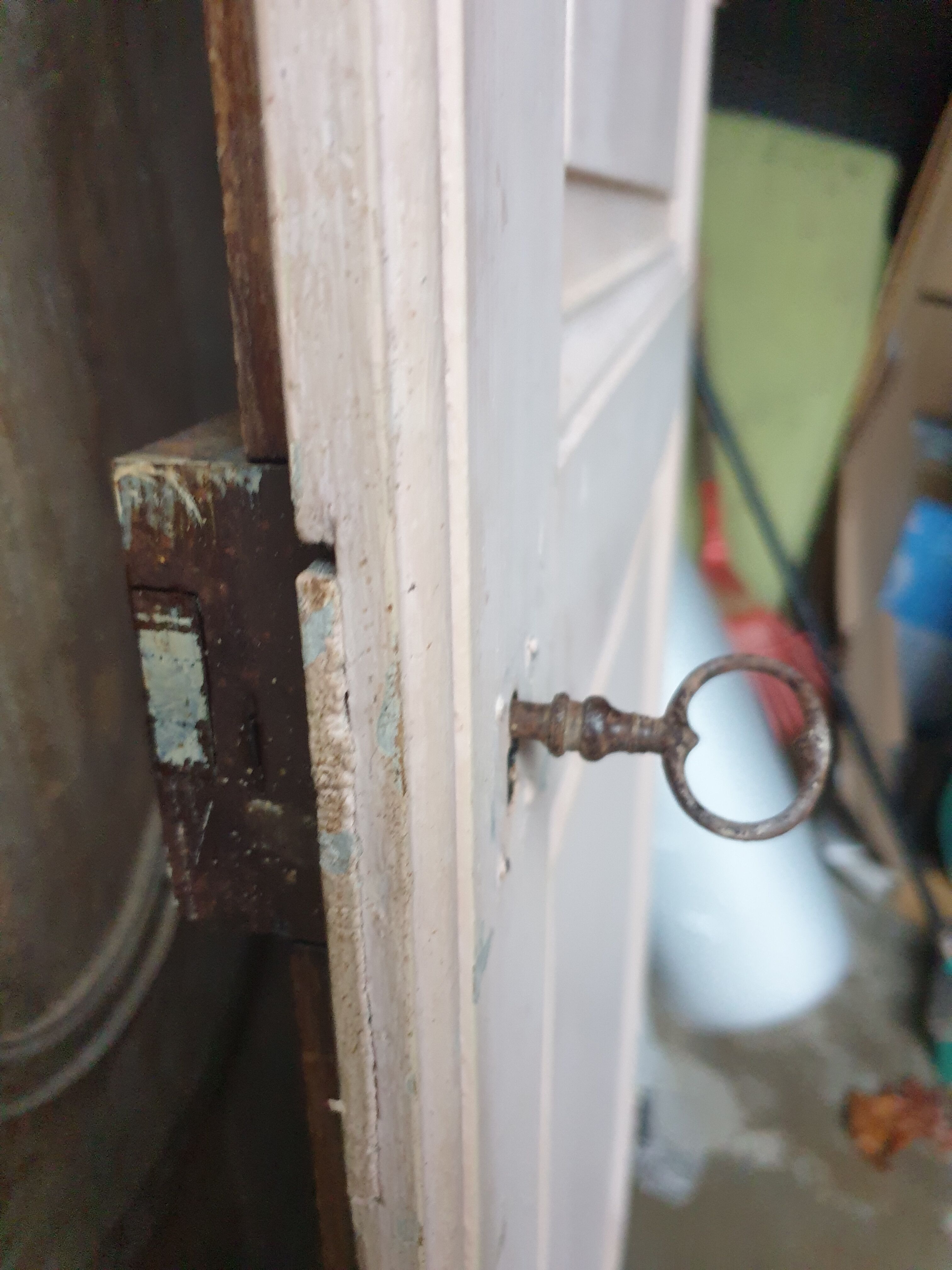 Double antique wooden doors