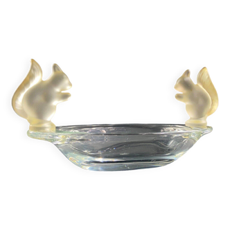 Oblong crystal bowl signed Sèvres decorated with squirrels
