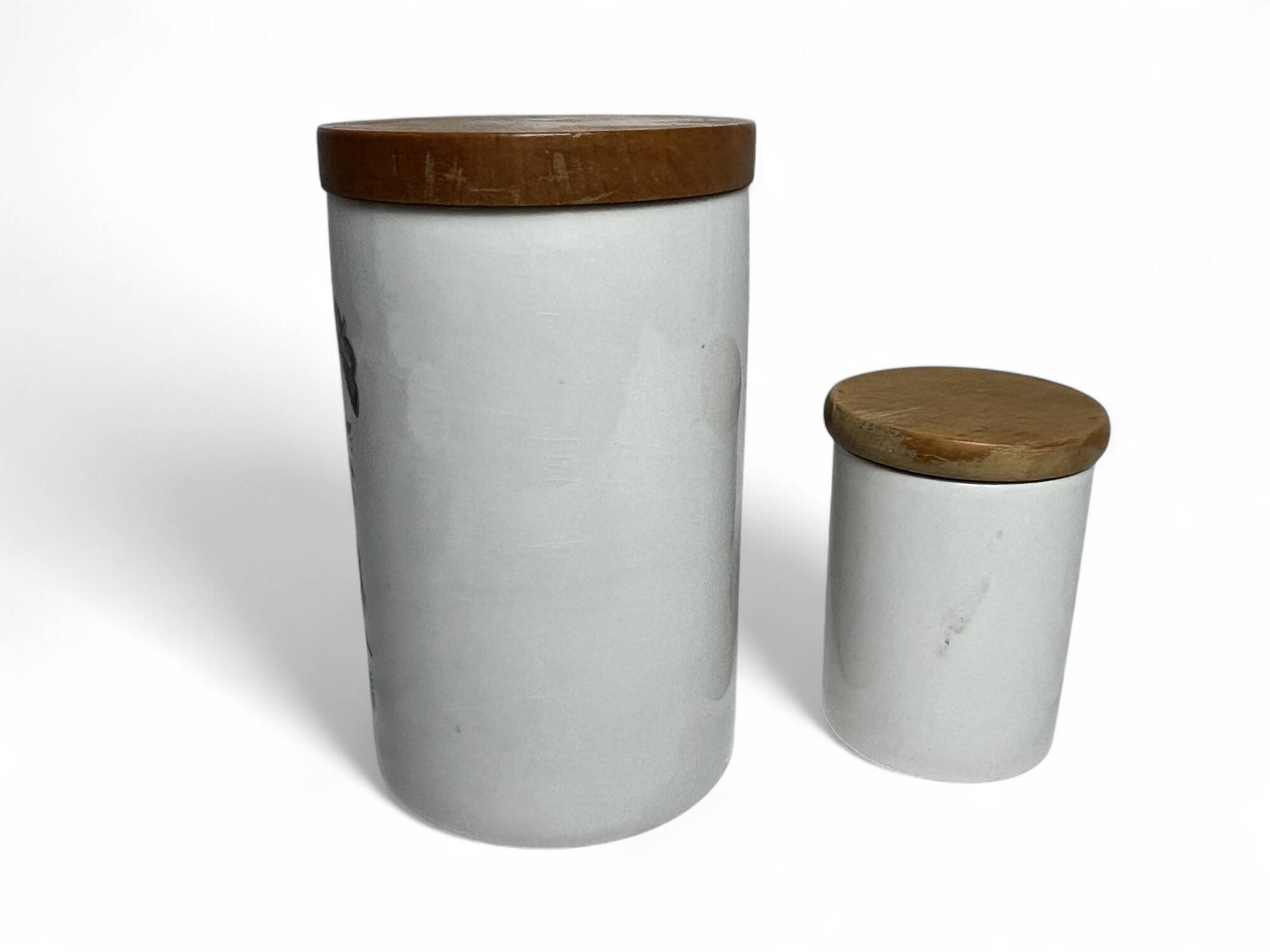 Portmeirion, two English porcelain spice jars circa 1970