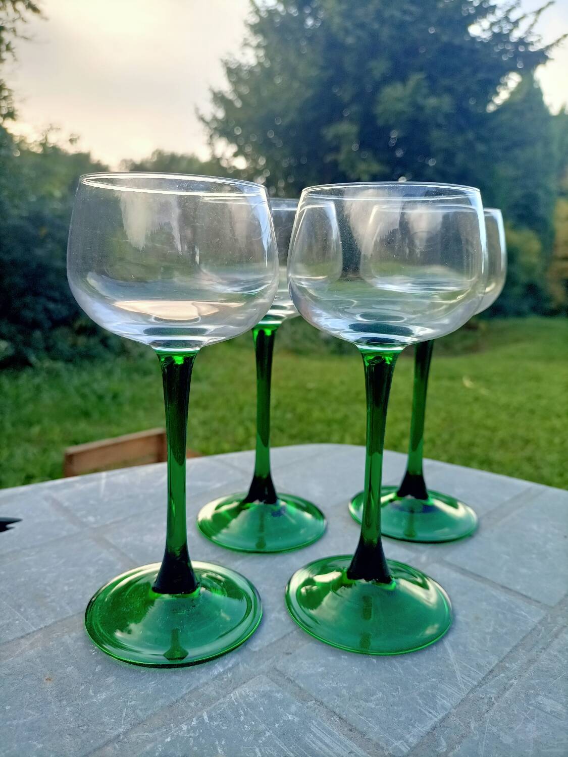 Retro Alsatian glasses x4
