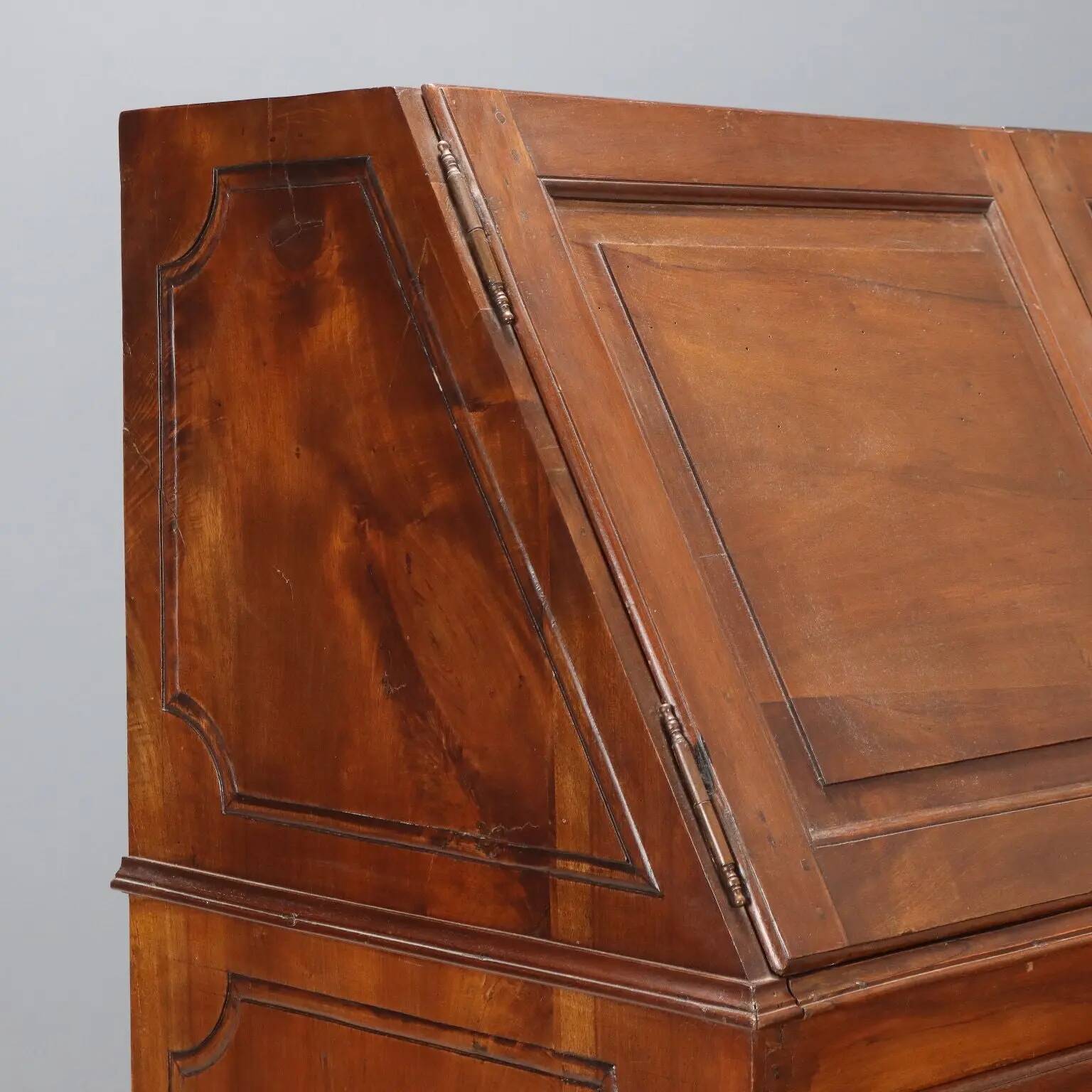 Antique walnut sideboard with pine drawers, Italy, 19th century.