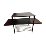 Beating coffee table