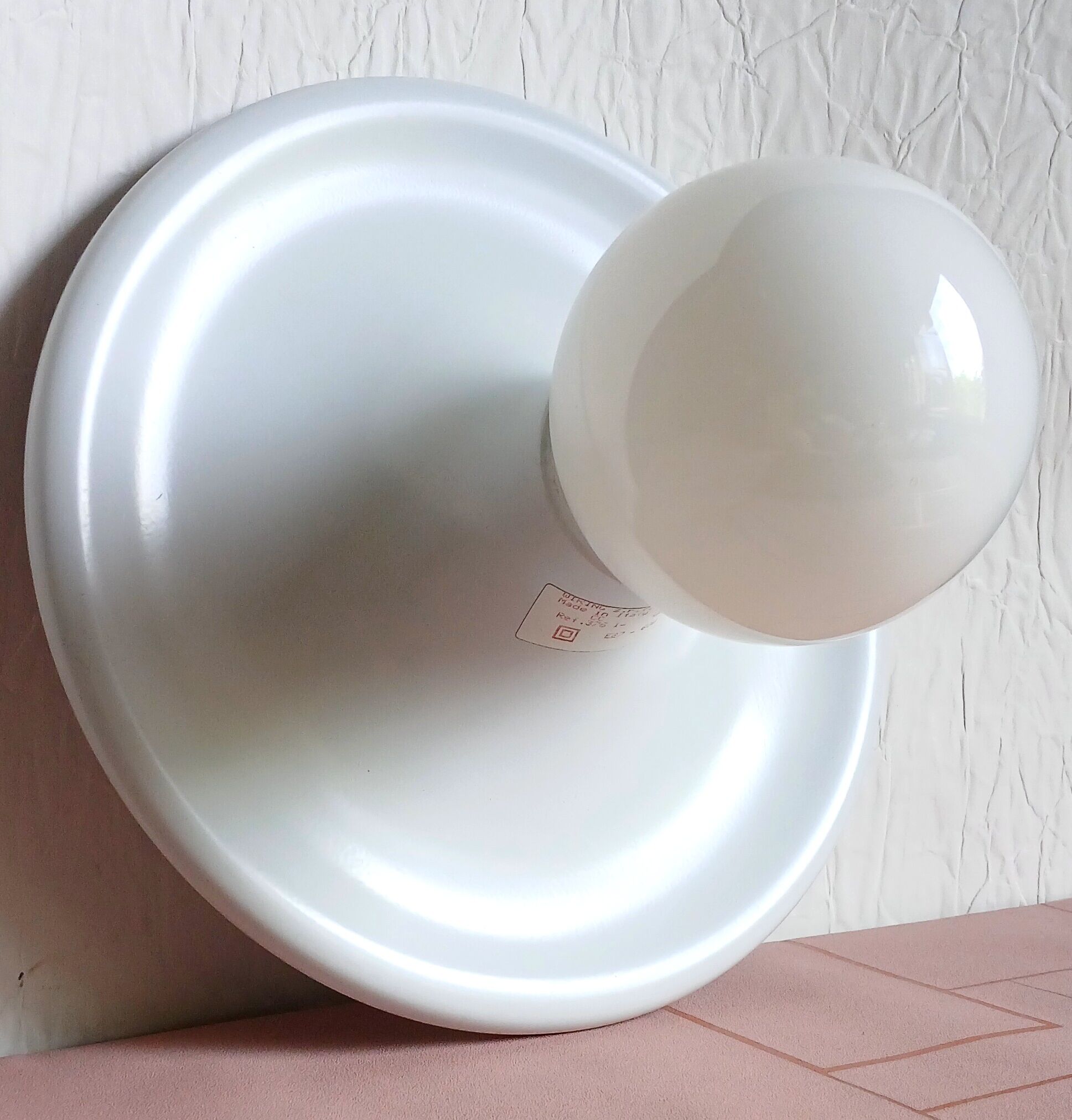 Applique italienne "light ball" esprit Achille Castiglioni, vers 1970