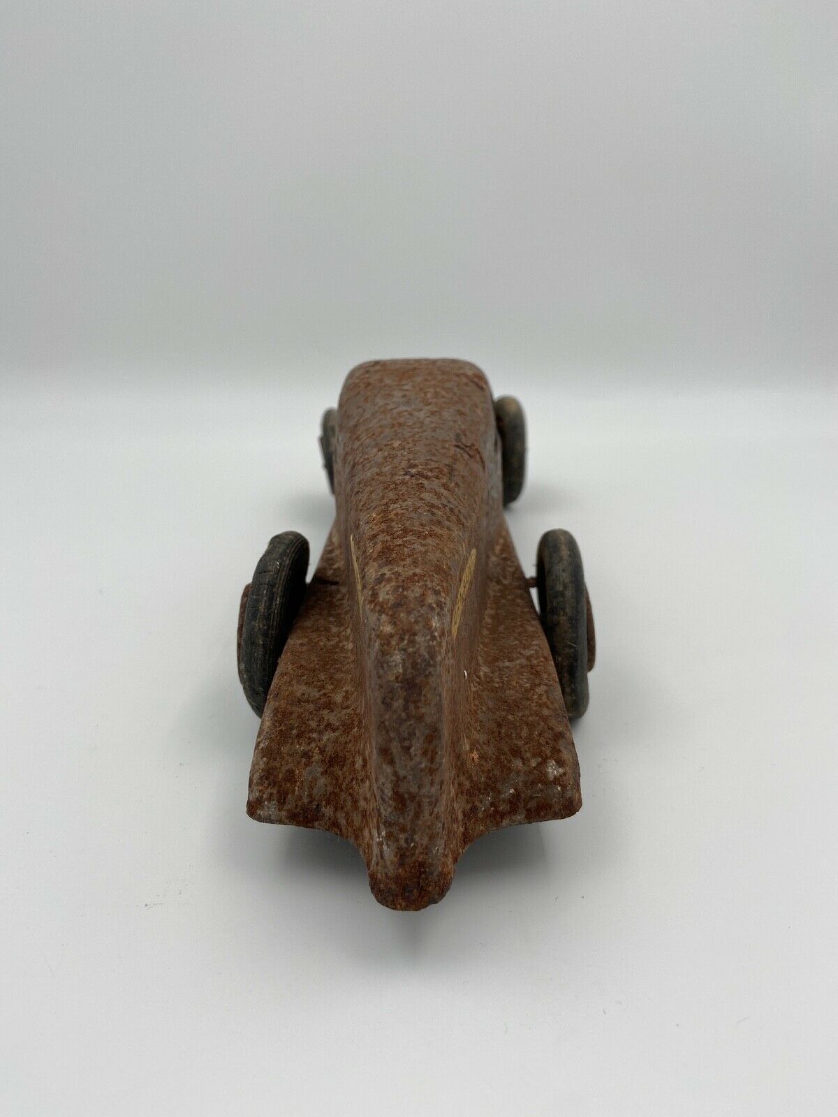 Miniature car cij renault nervasport montlhery years 40 35cm