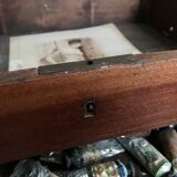 Wooden drawer chest