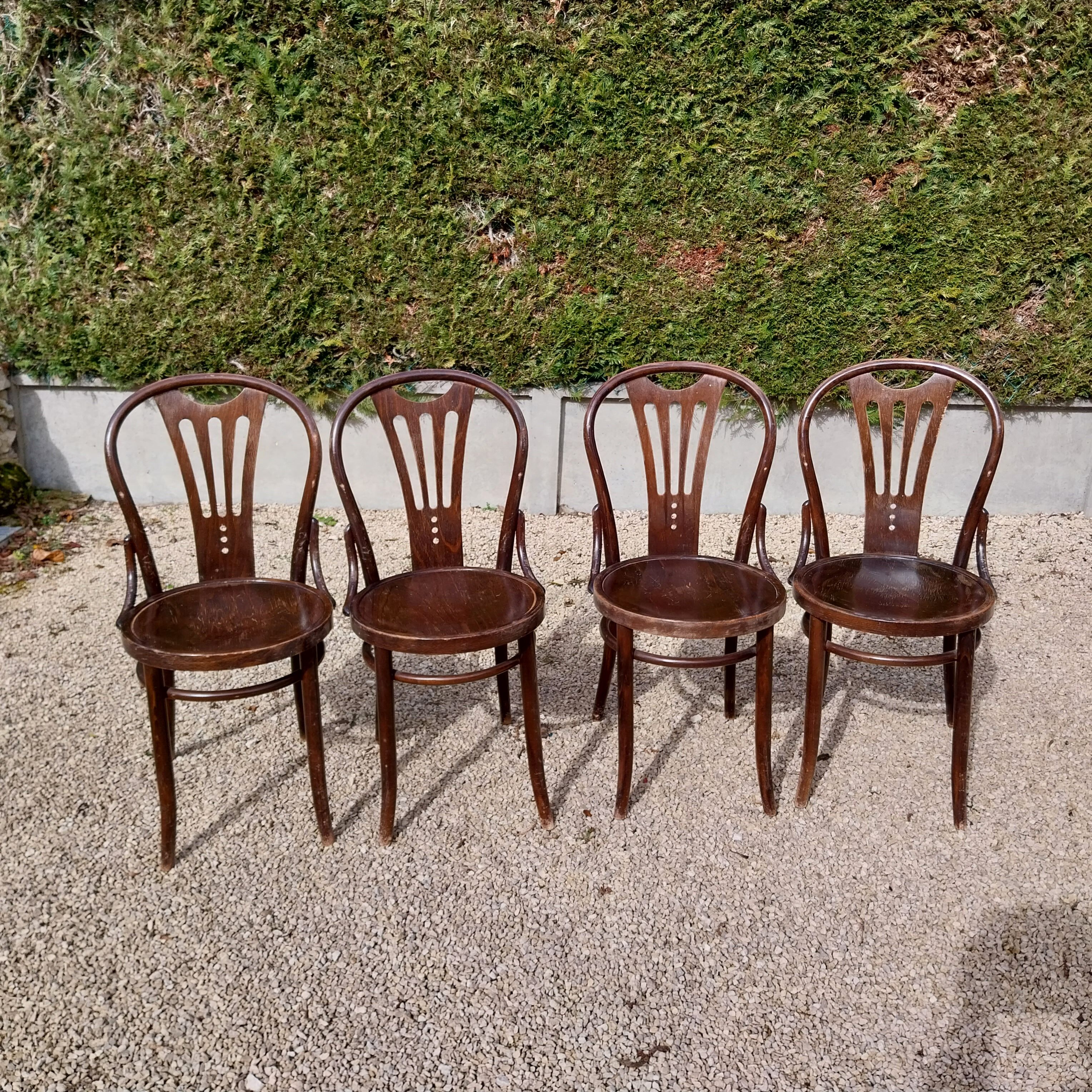 4 bistro chairs