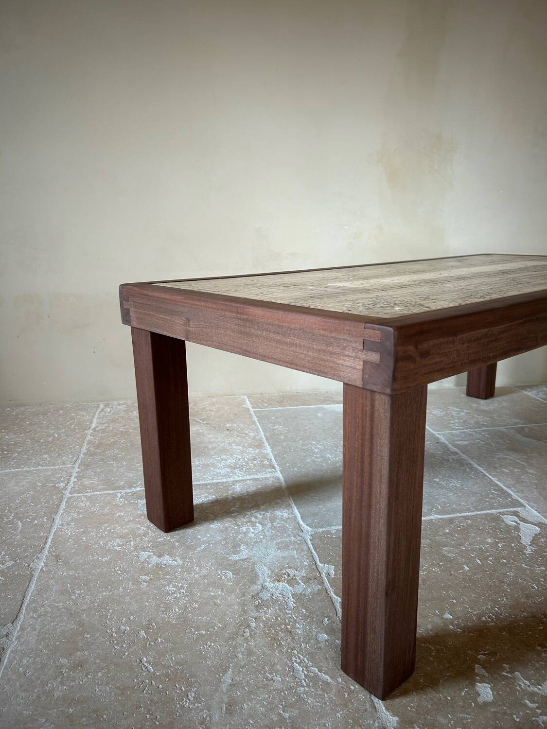 Jean d'Asti coffee table