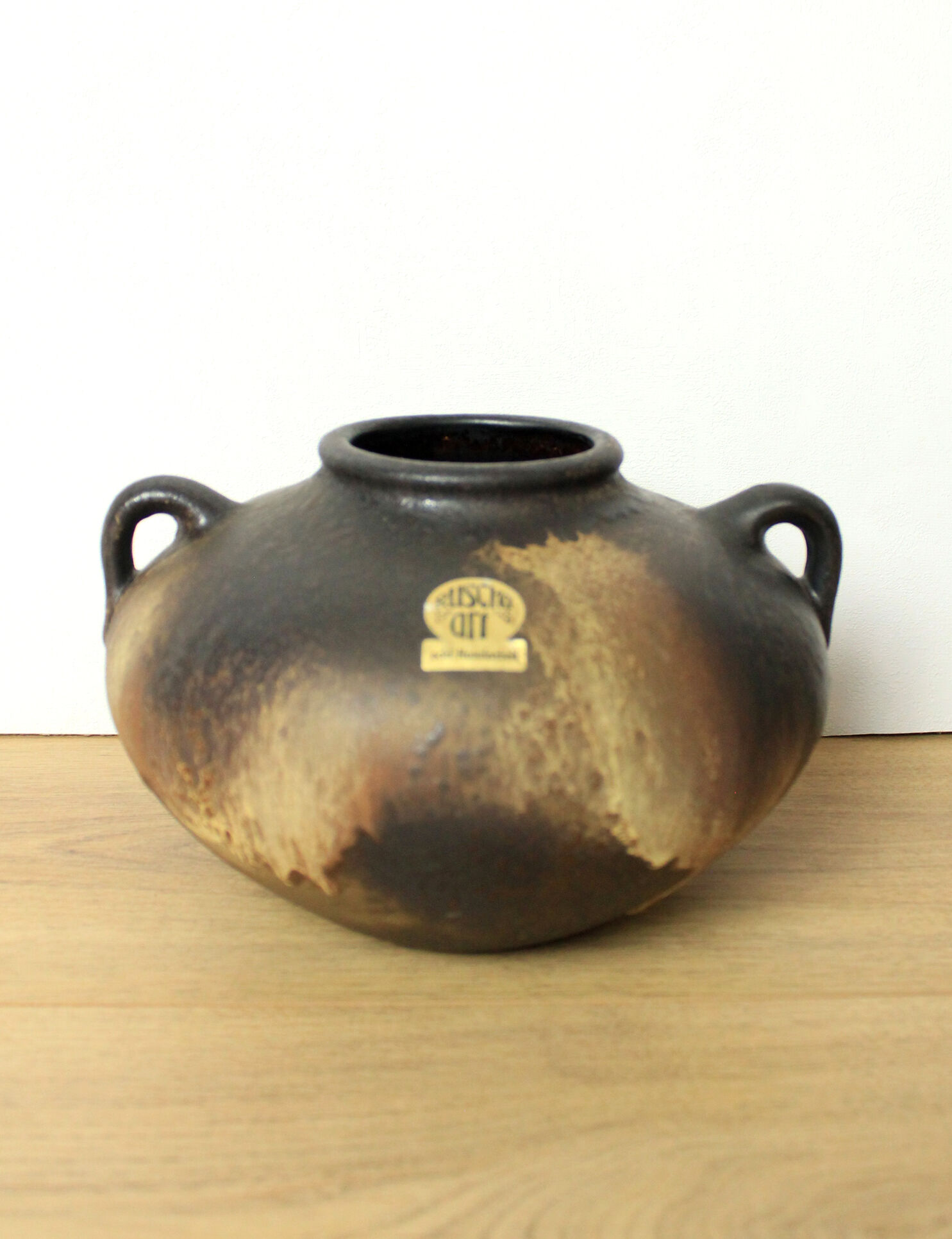 Rare Ruscha vase signed in ceramic K1