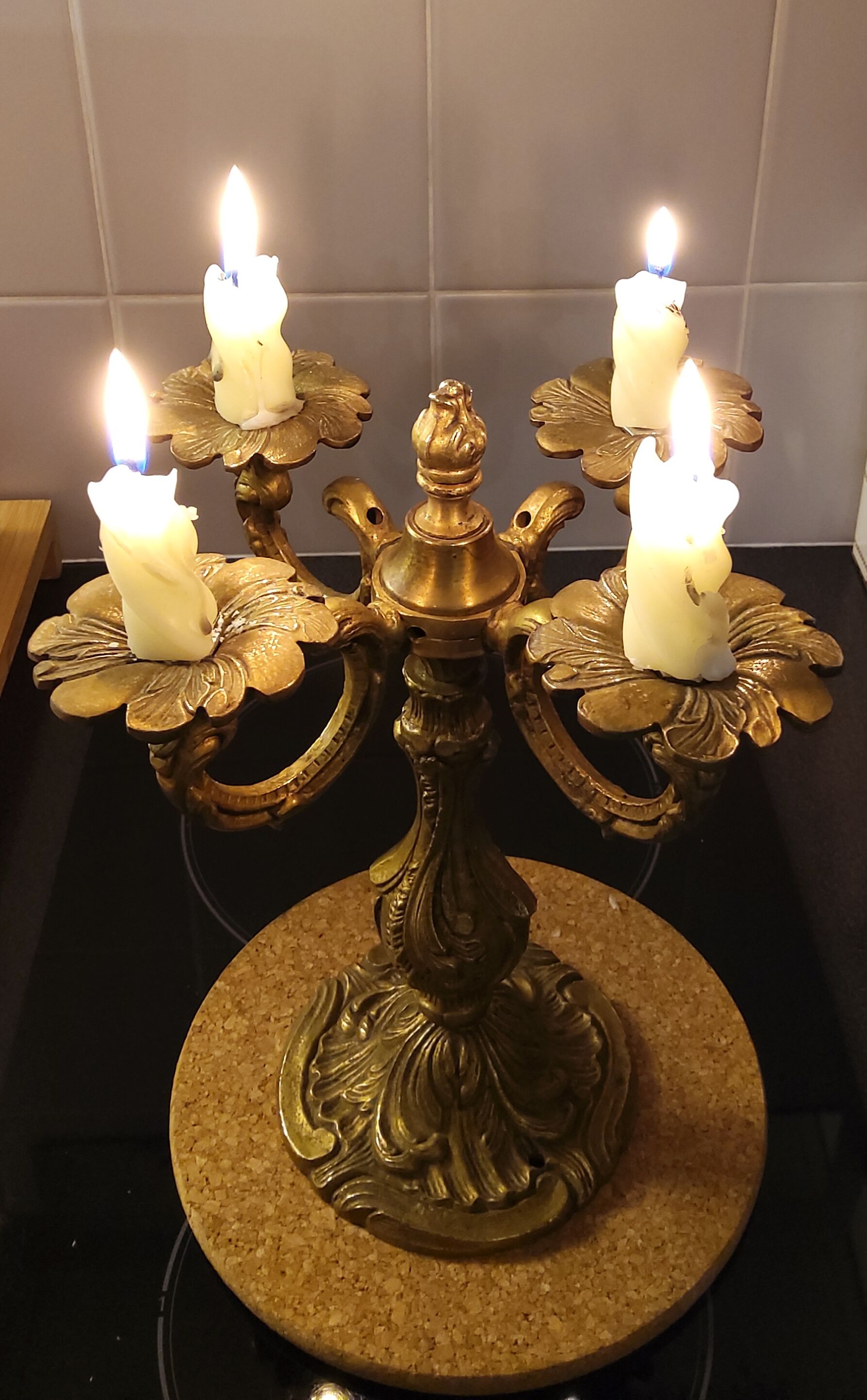 Chandelier 4 branches en bronze