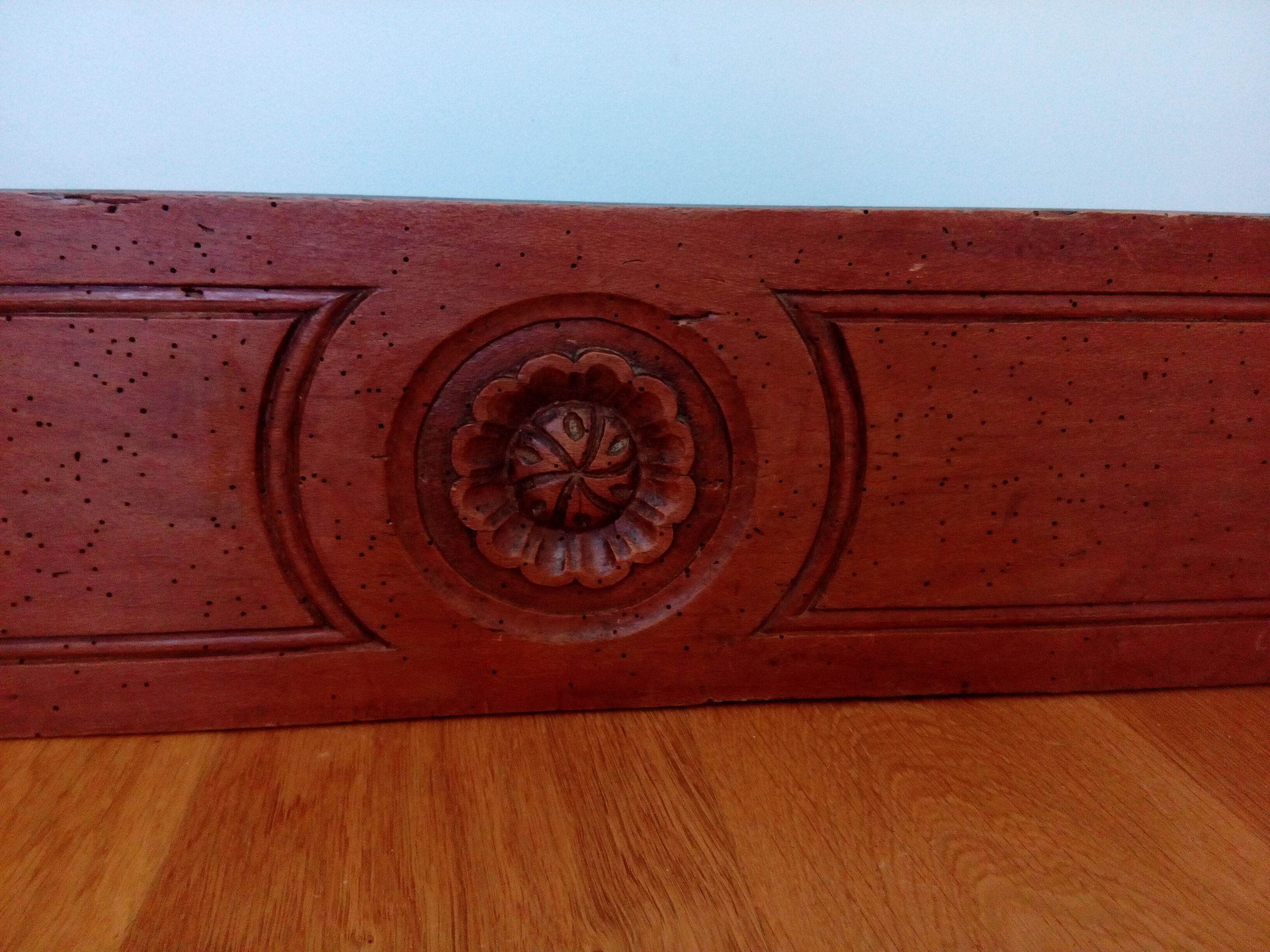 Carved front in solid wood